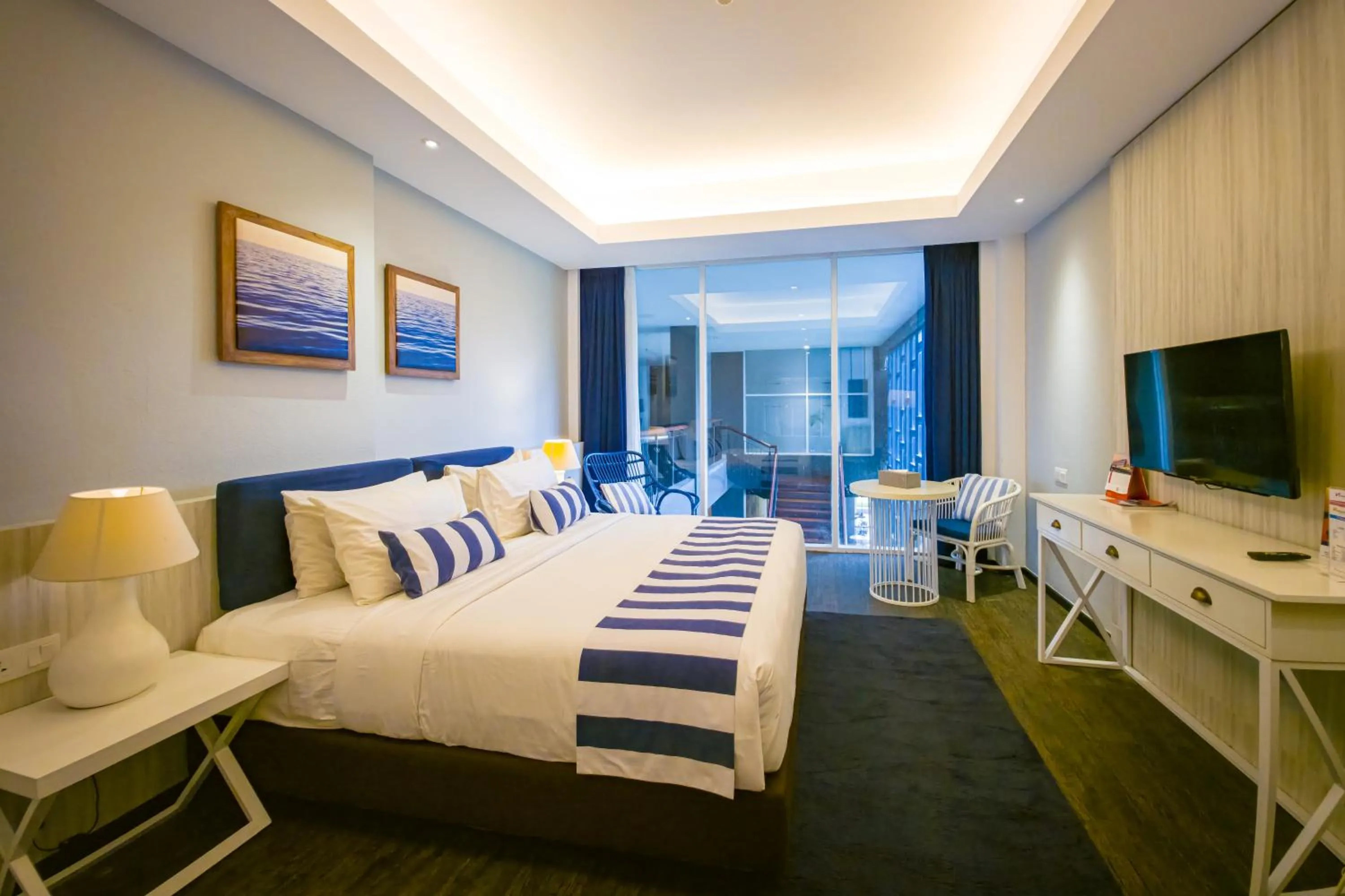 Bedroom, Bed in Swiss-Belresort Belitung