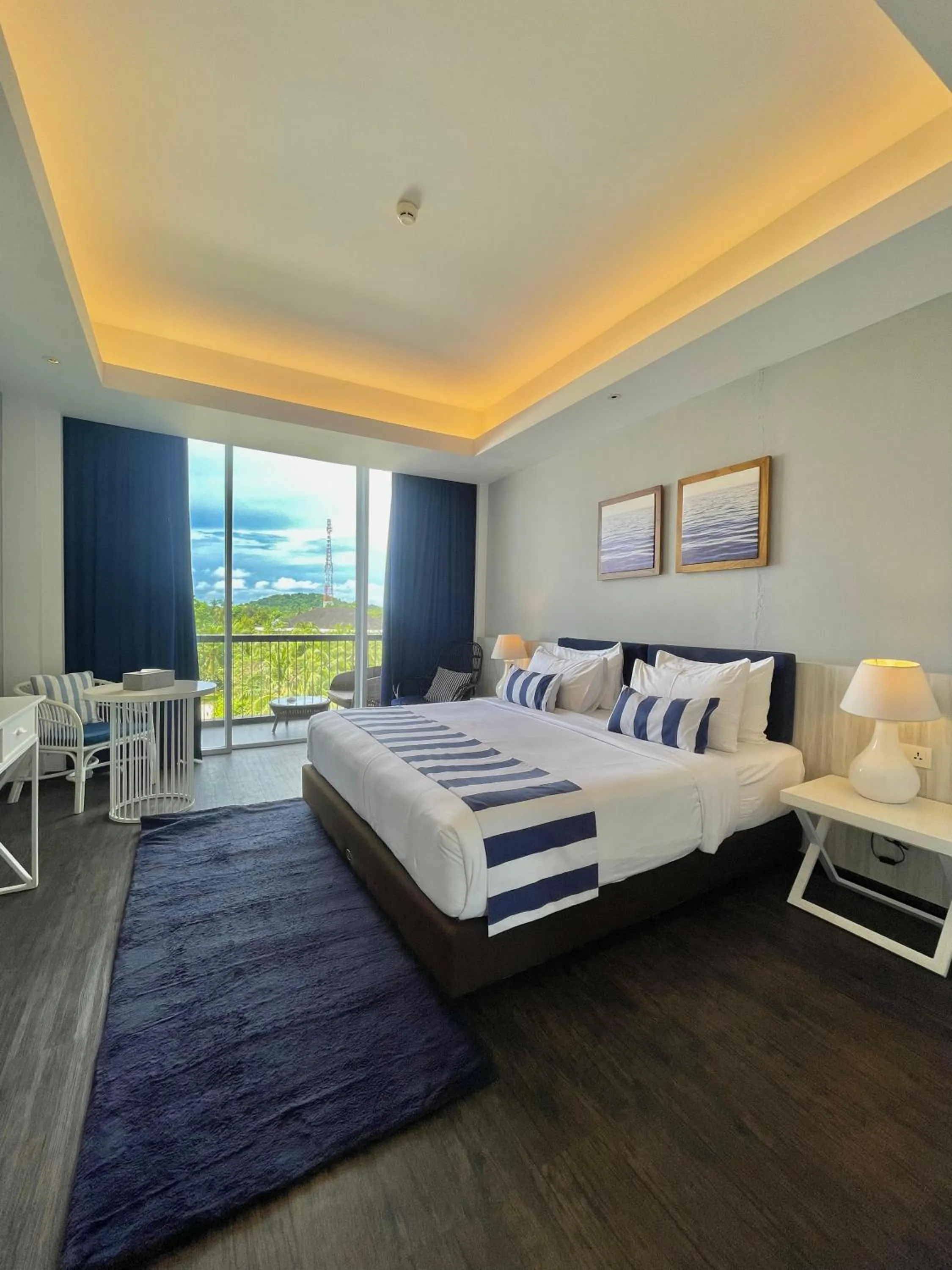 Bedroom, Bed in Swiss-Belresort Belitung