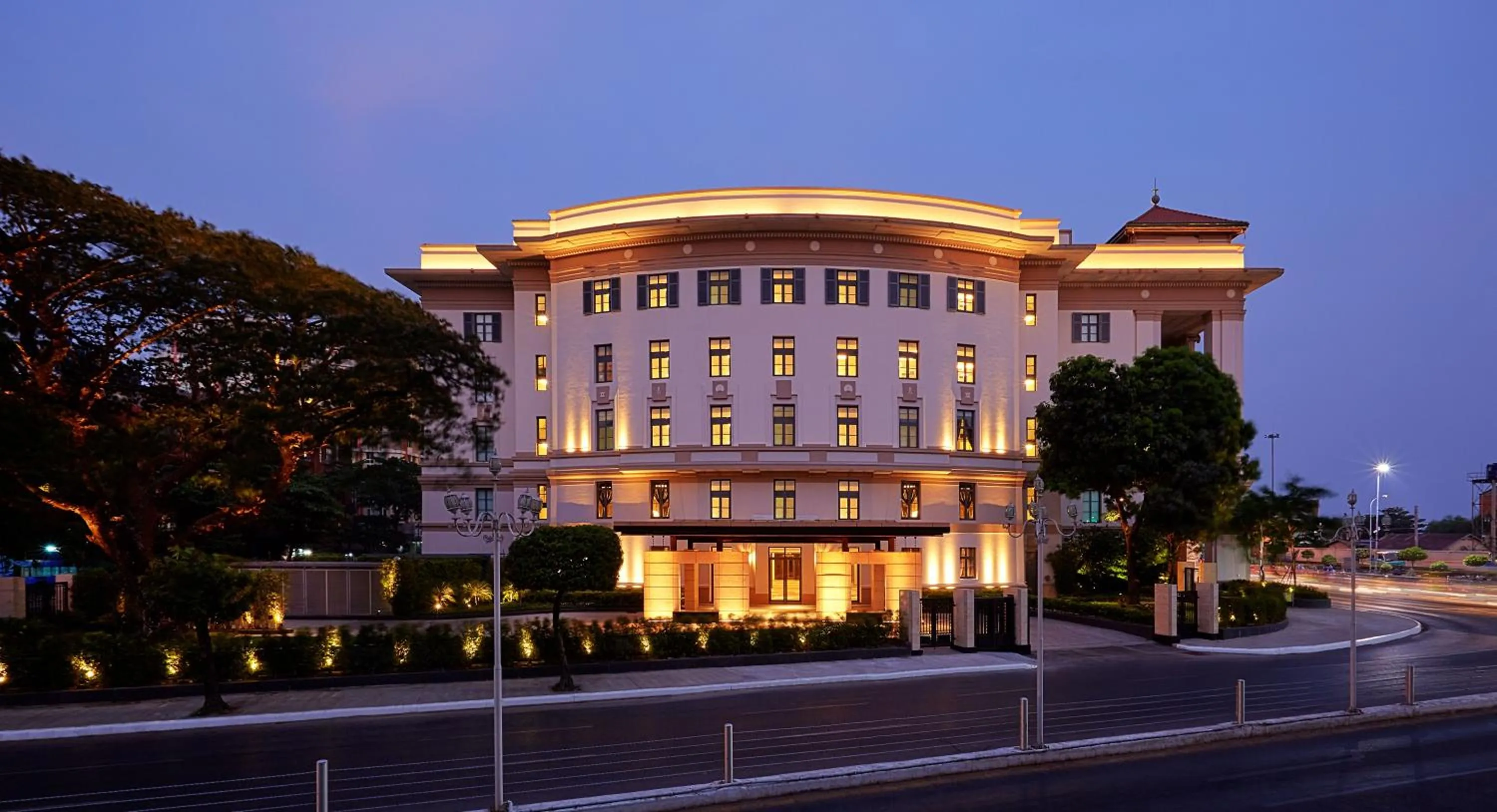 The ERAVATI Sule Grand Yangon