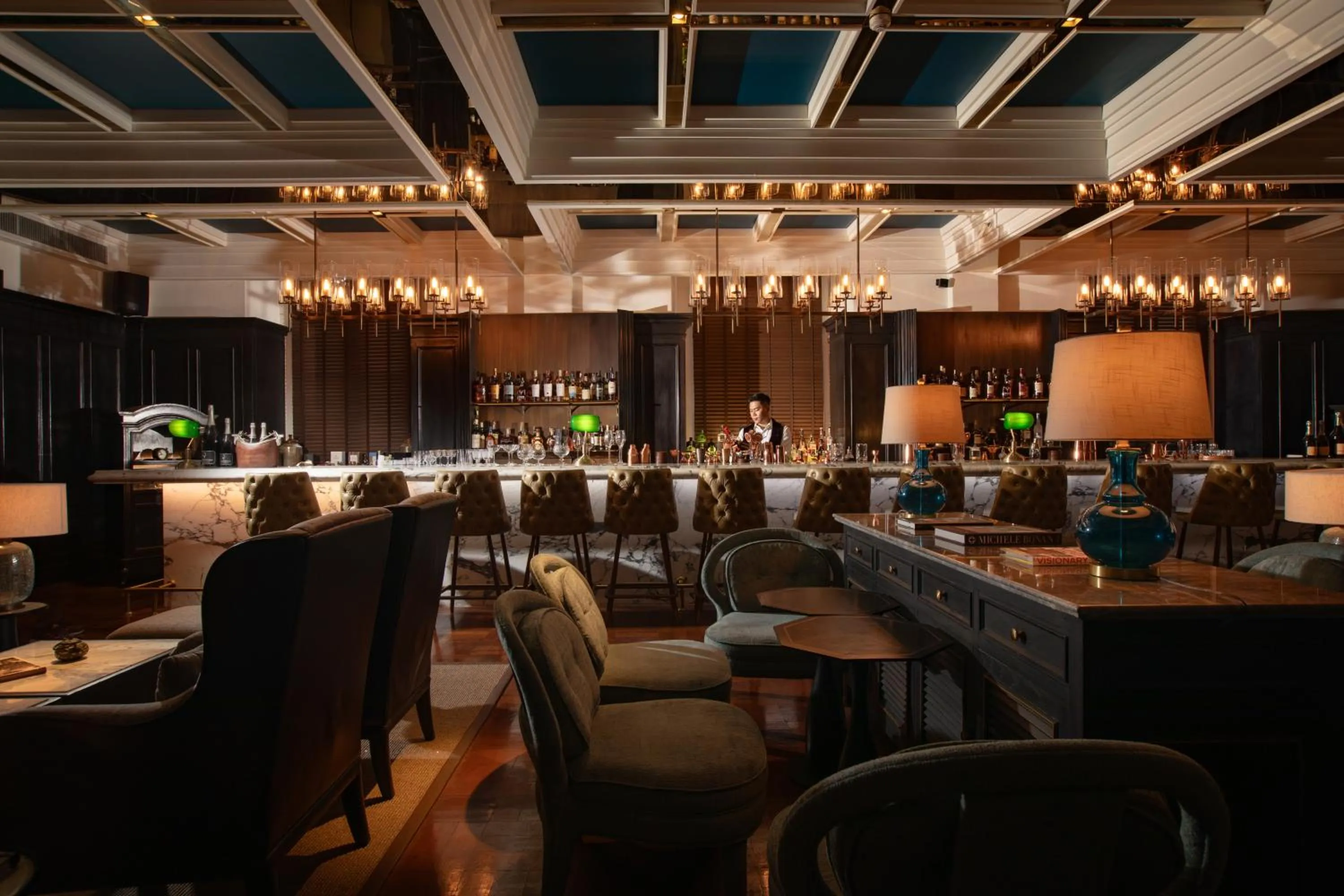 Lounge or bar in The ERAVATI Sule Grand Yangon