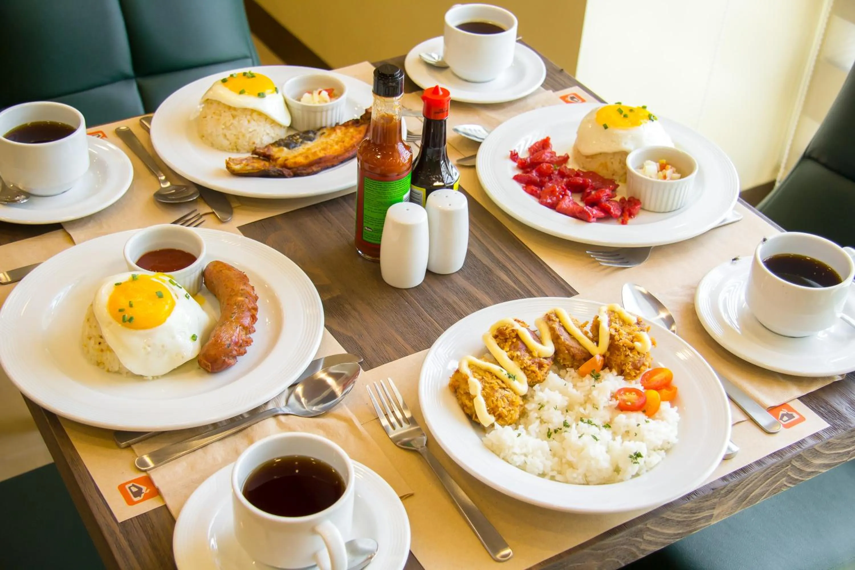 Food in Microtel Inn & Suites by Wyndham San Fernando