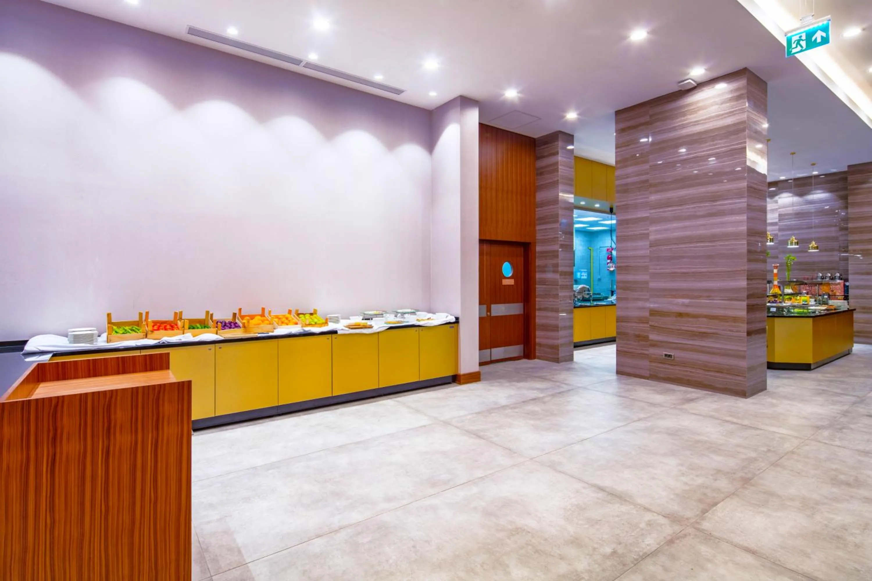 Buffet breakfast in The Green Park Sivas