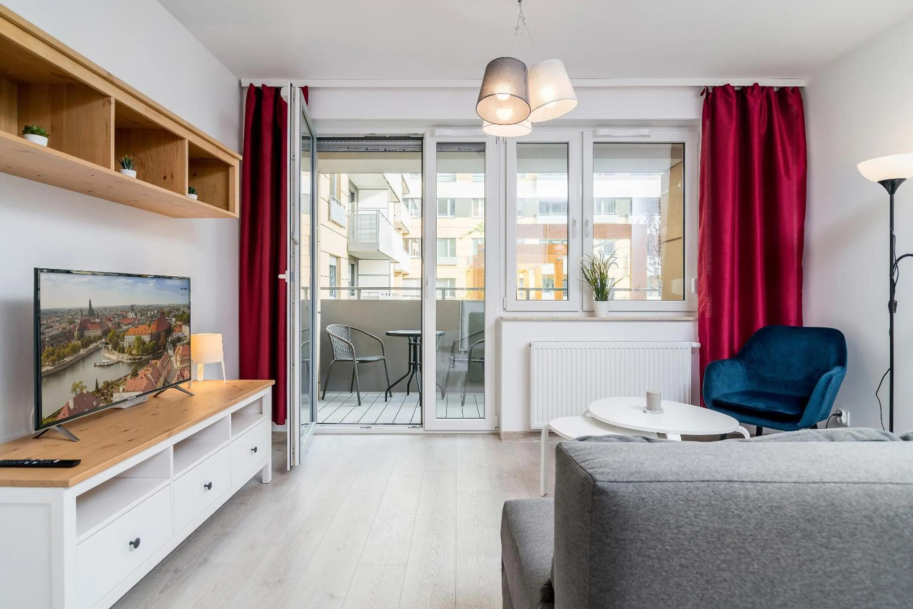 Exclusive Apartments Tęczowa with underground PARKING by Noclegi Renters