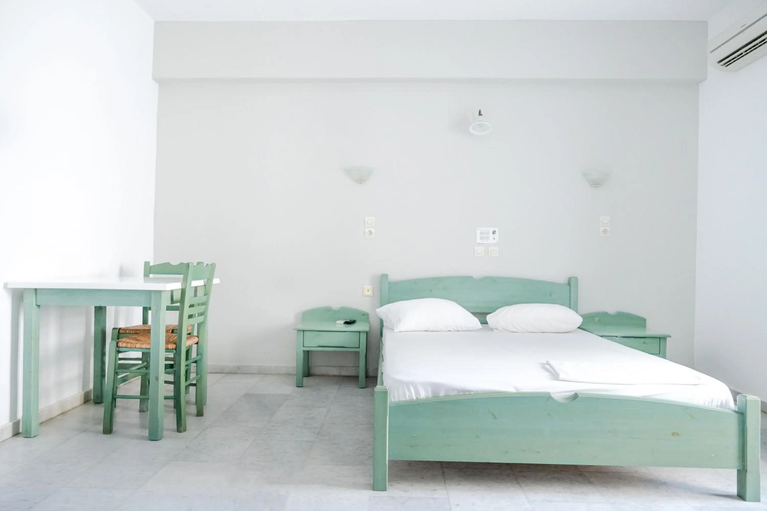 Bedroom, Bed in Korali Garden