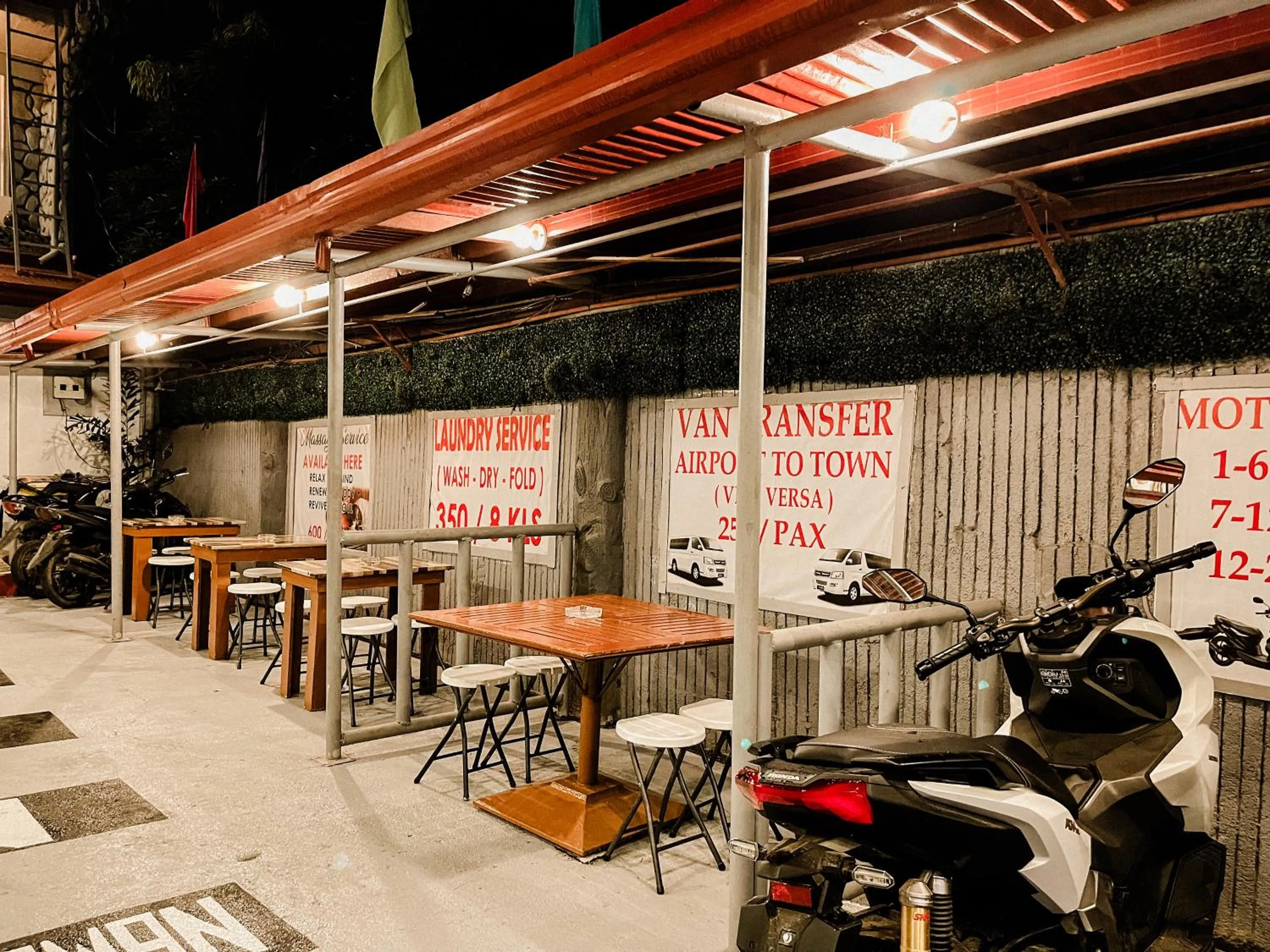 Mario's Travellers Inn