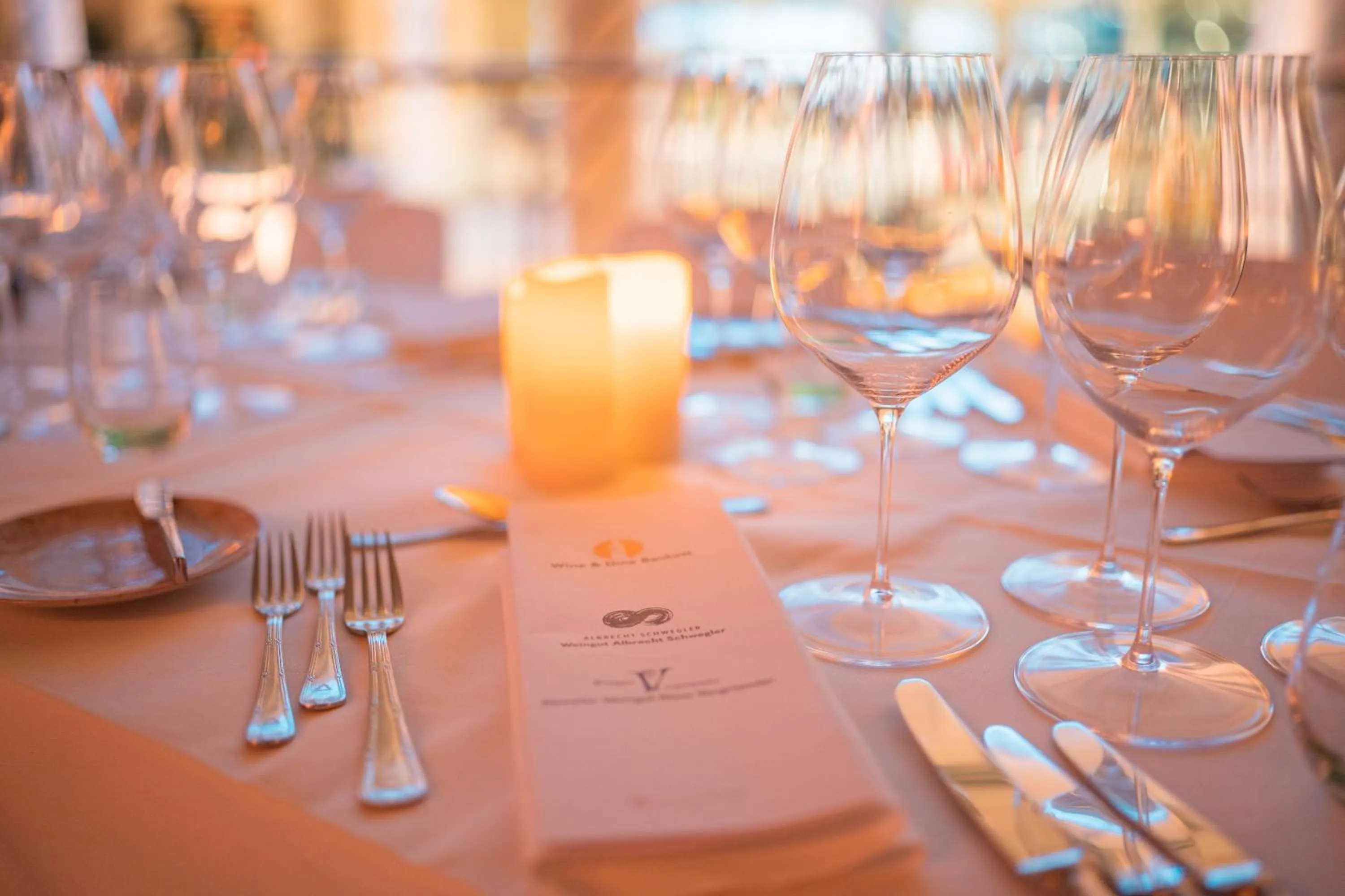 Restaurant/places to eat in DEKRA Congresshotel Wart