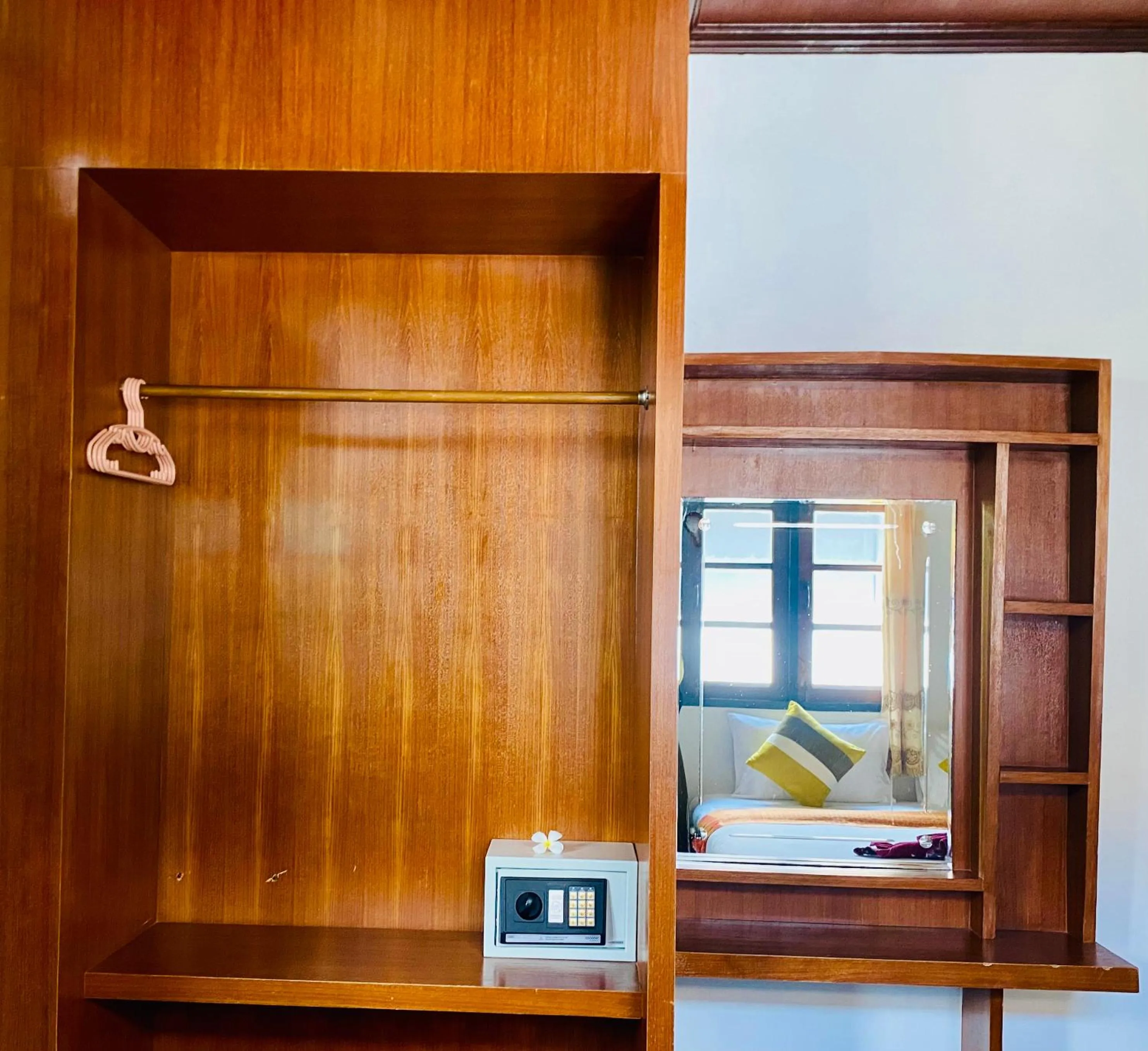 safe in Khum Laanta Resort - SHA Extra Plus