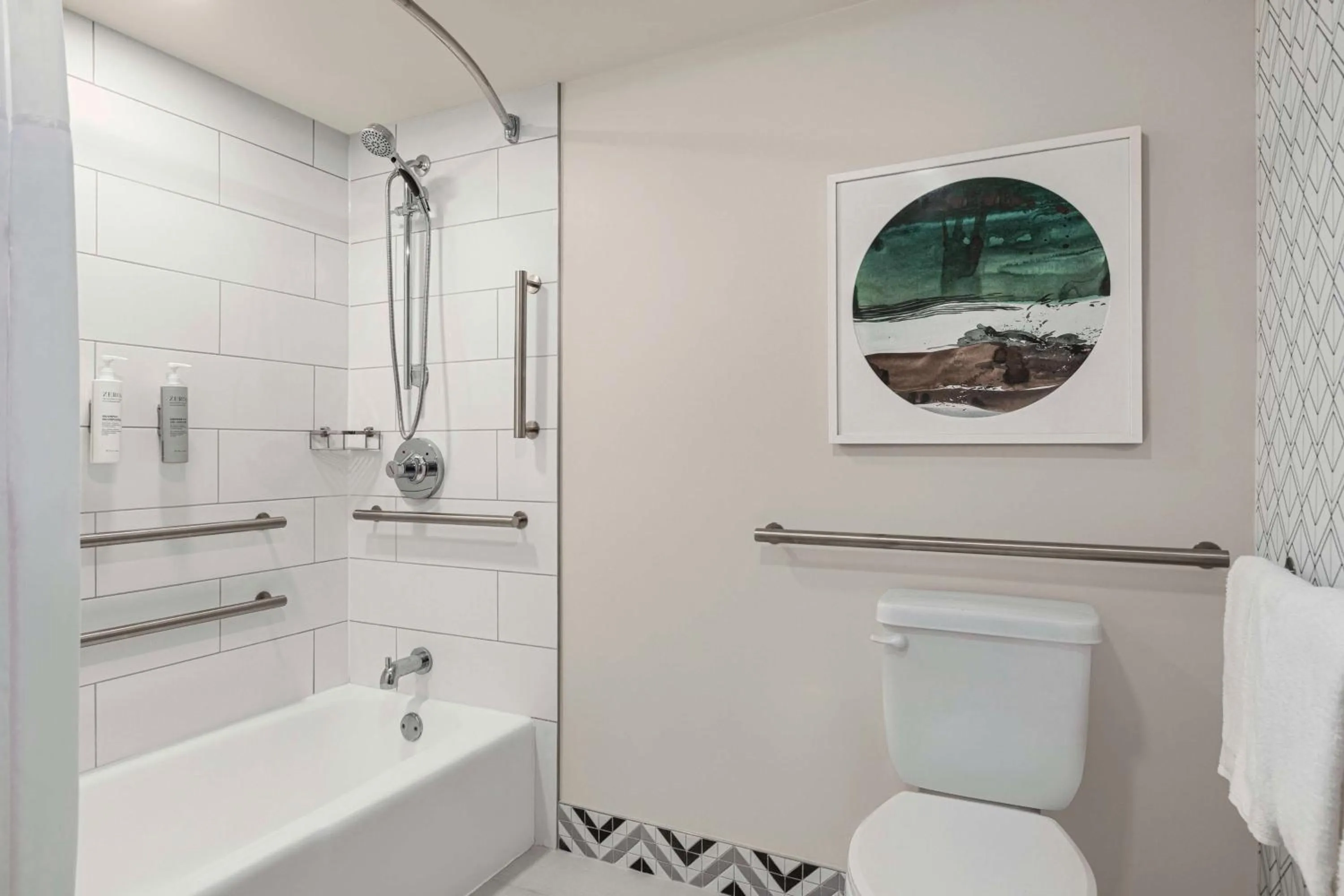 Bathroom in Embassy Suites by Hilton Fort Lauderdale 17th Street