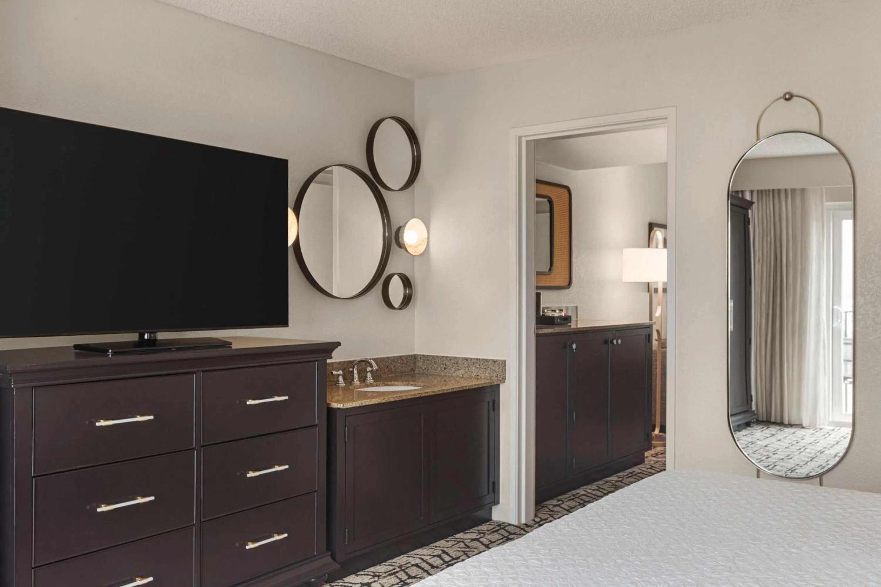 Bed in Embassy Suites by Hilton Fort Lauderdale 17th Street