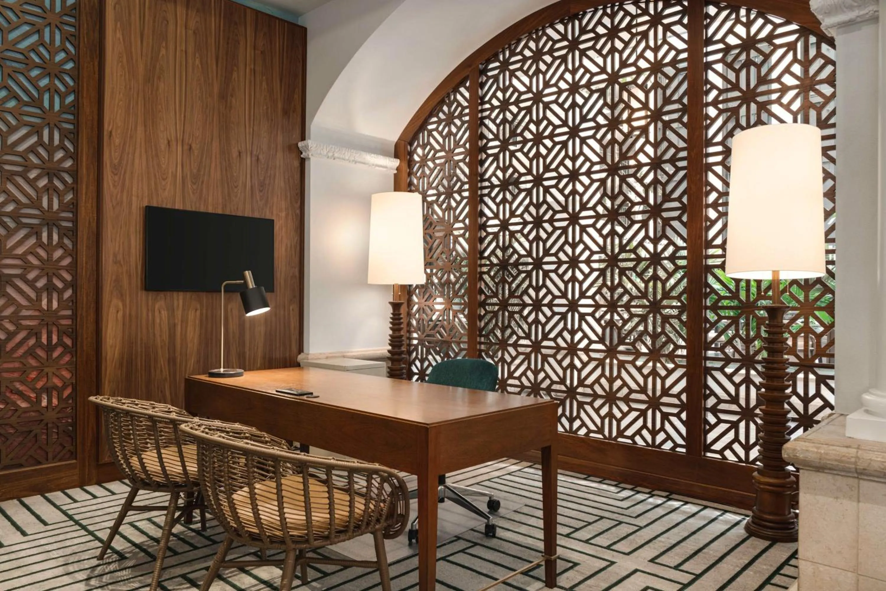 Lobby or reception in Embassy Suites by Hilton Fort Lauderdale 17th Street