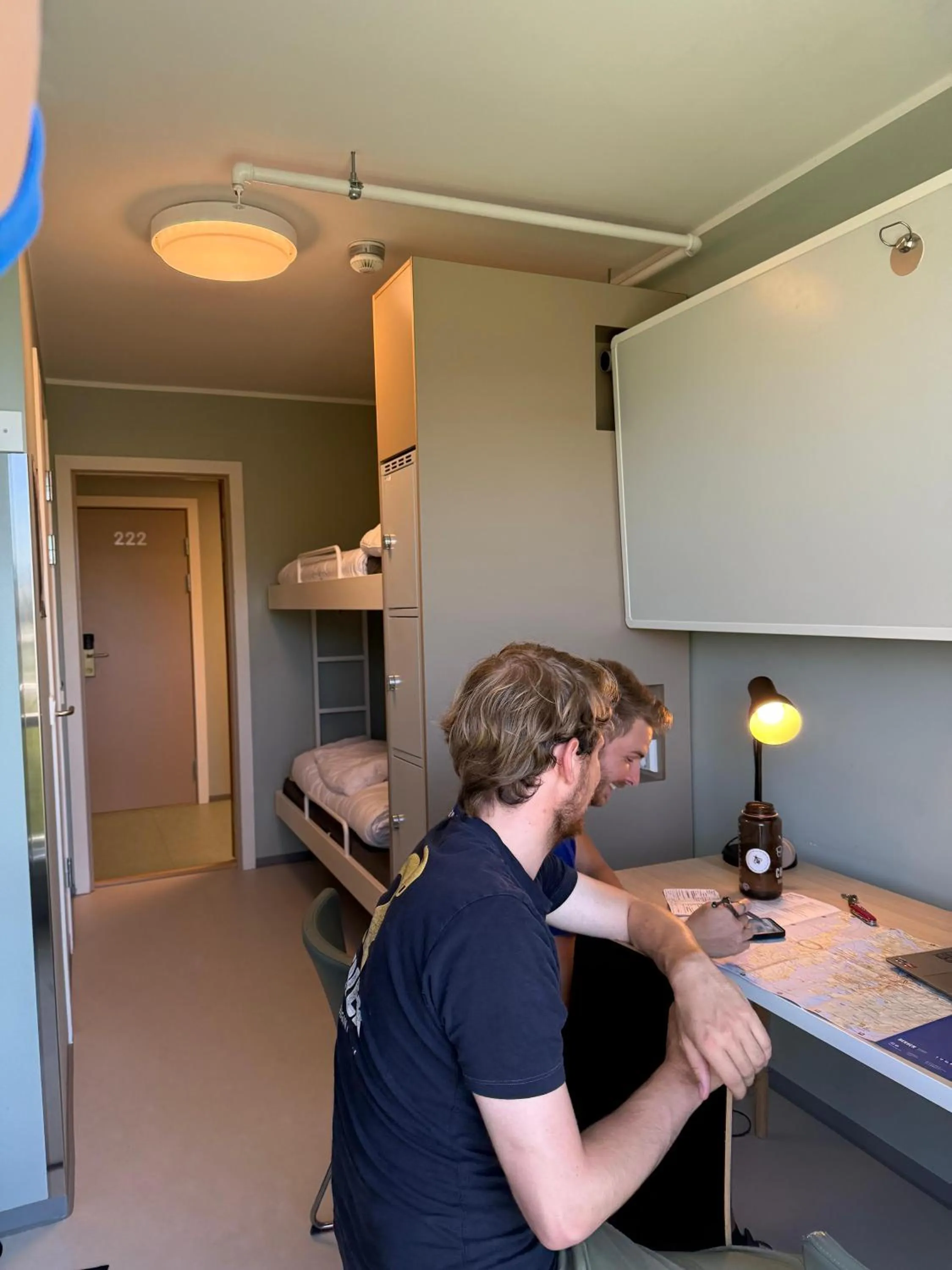 People in Bergen Hostel Montana