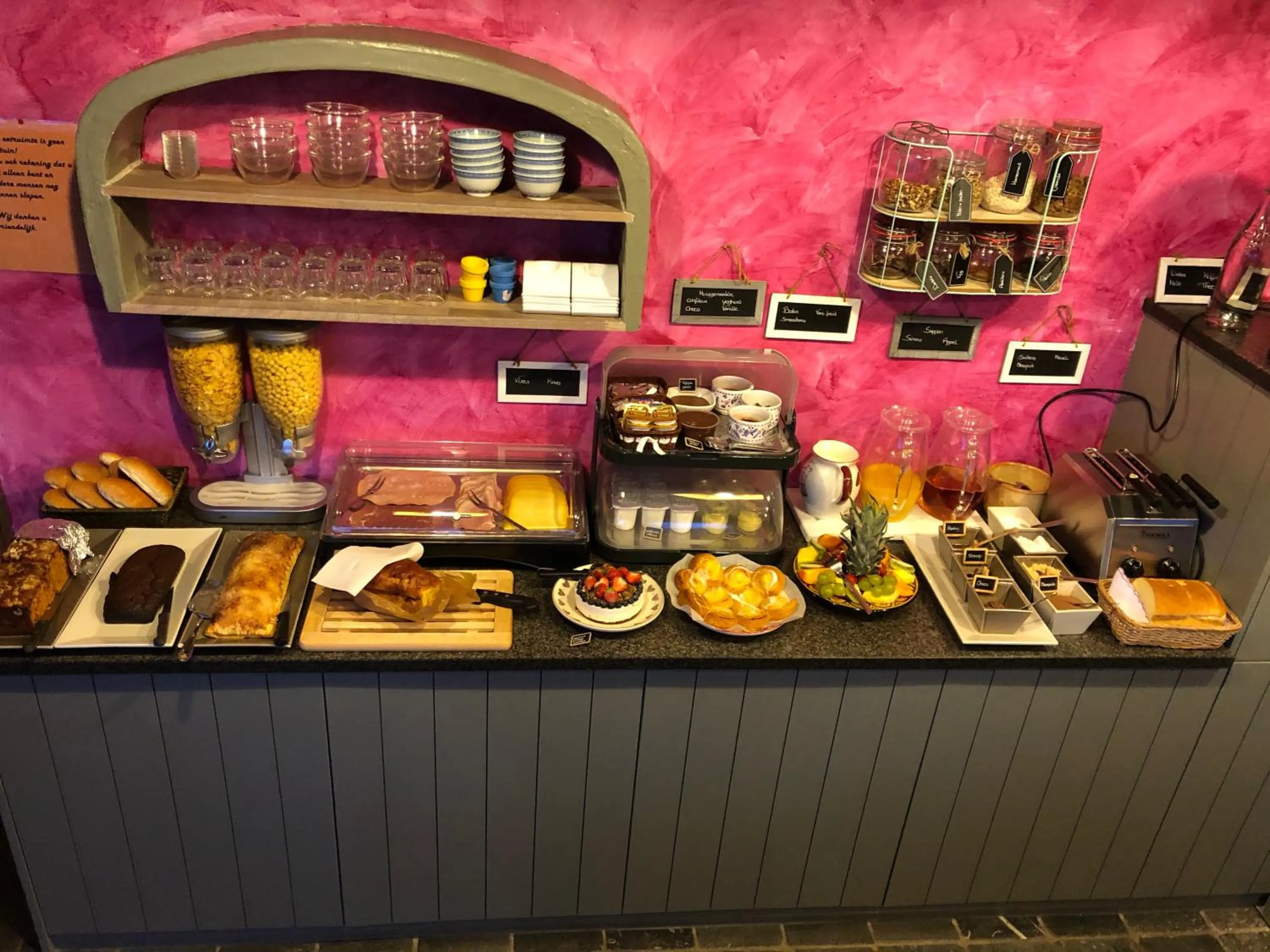 Breakfast in B&B Kudita