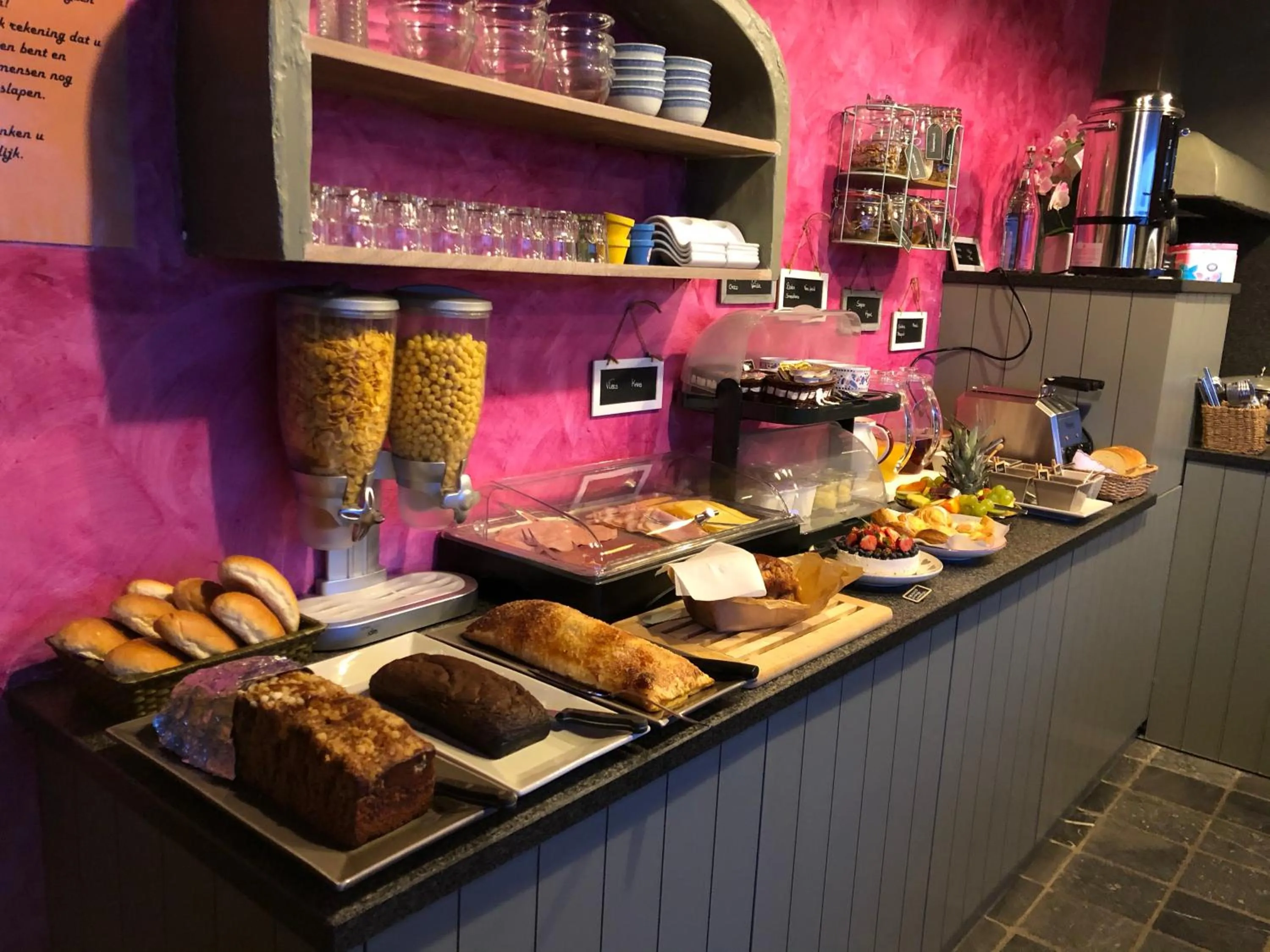 Breakfast in B&B Kudita