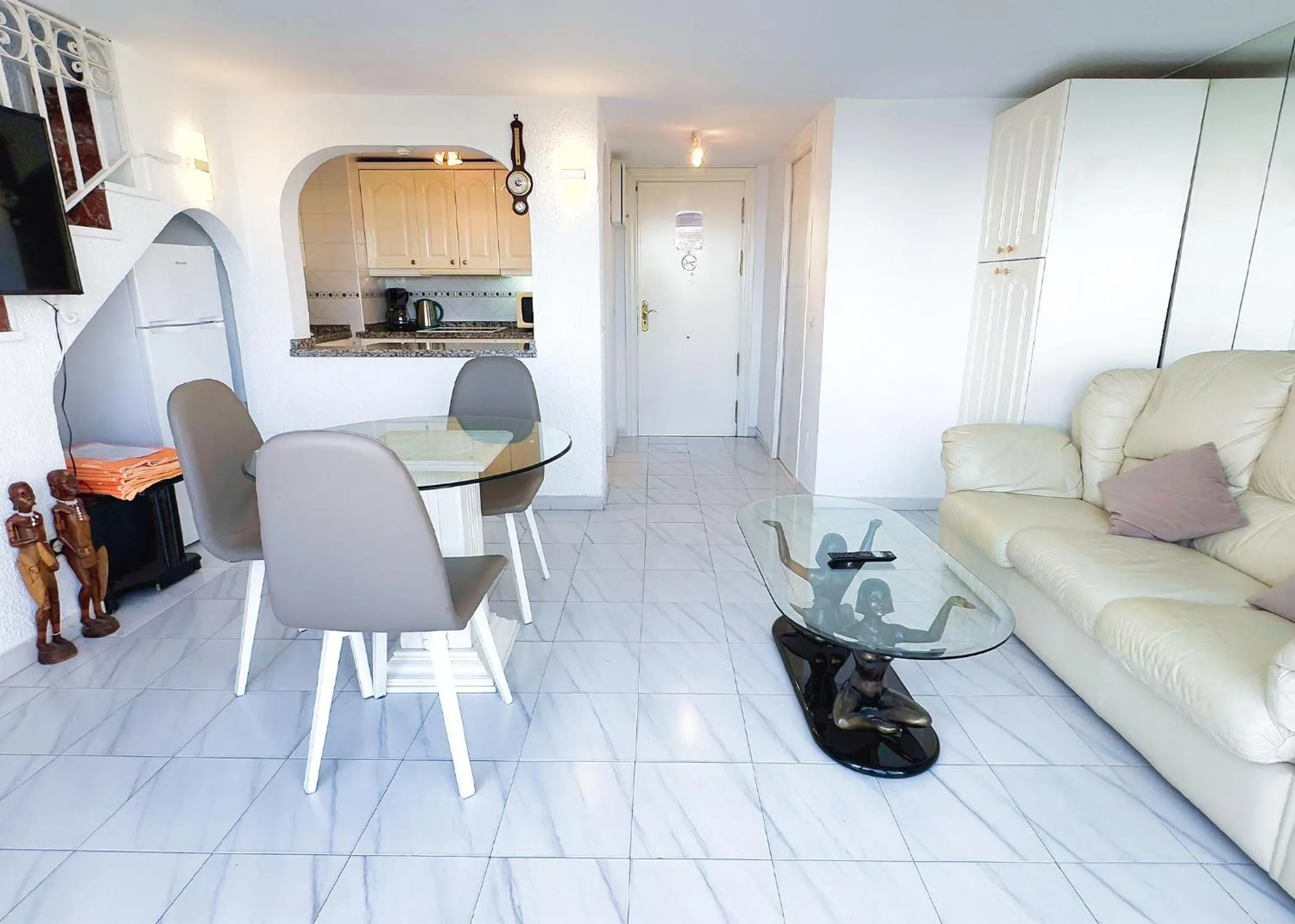 Living room in Skol 727 Lovely 2 Bedroom Duplex in Marbella Center
