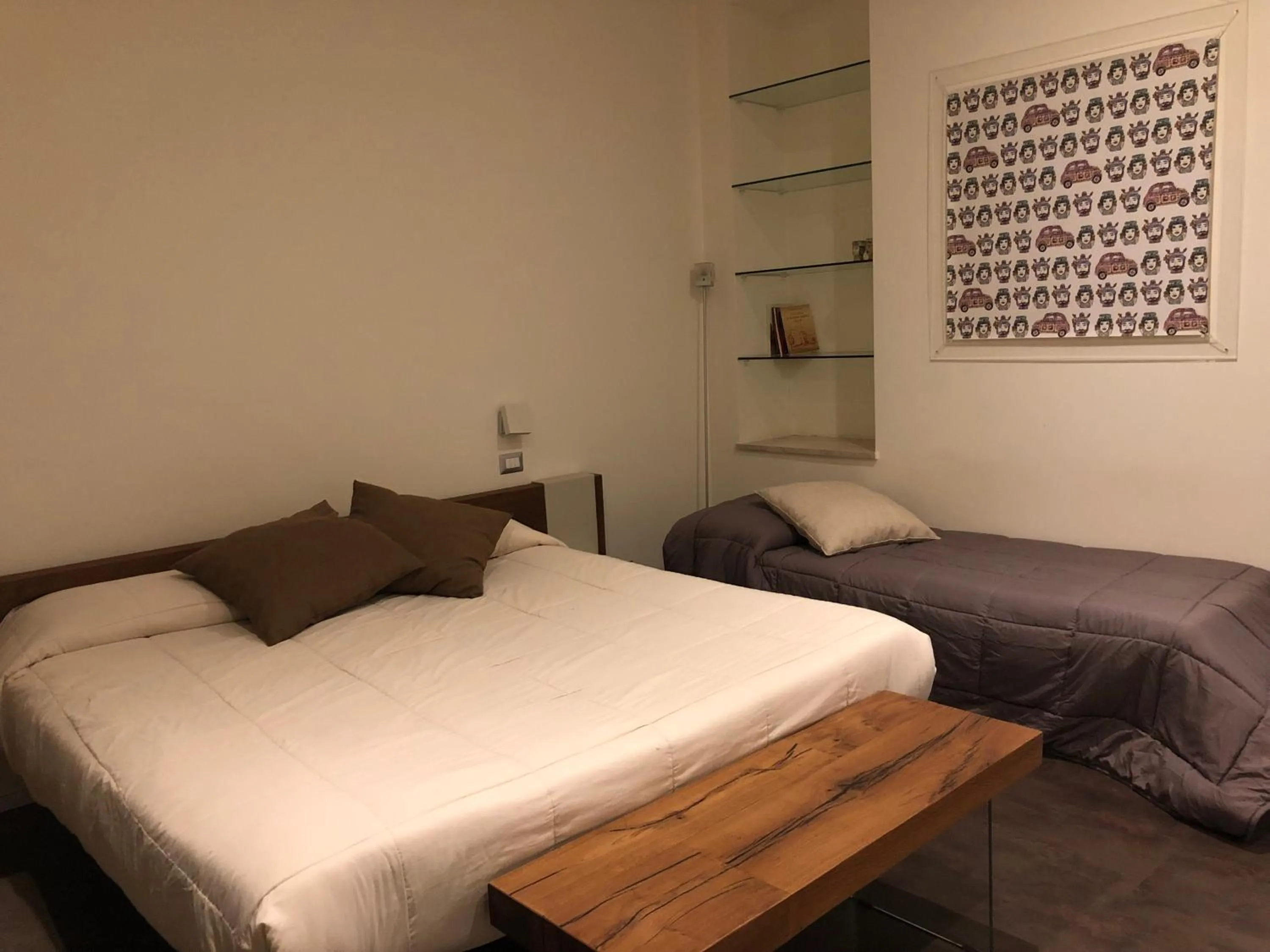 Decorative detail, Bed in Cinquecento B&B