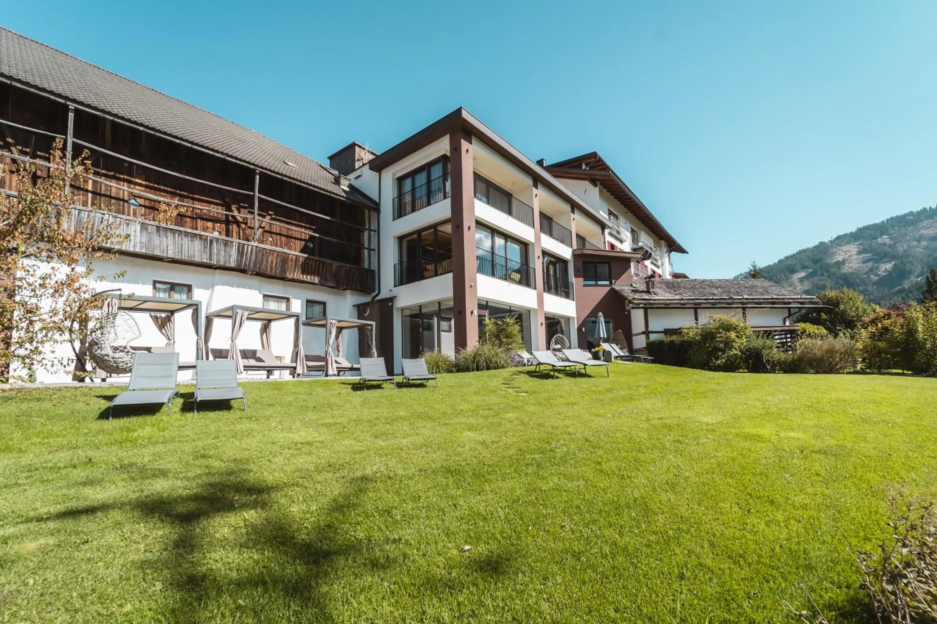 Property building in Historic Hotel Alte Goste