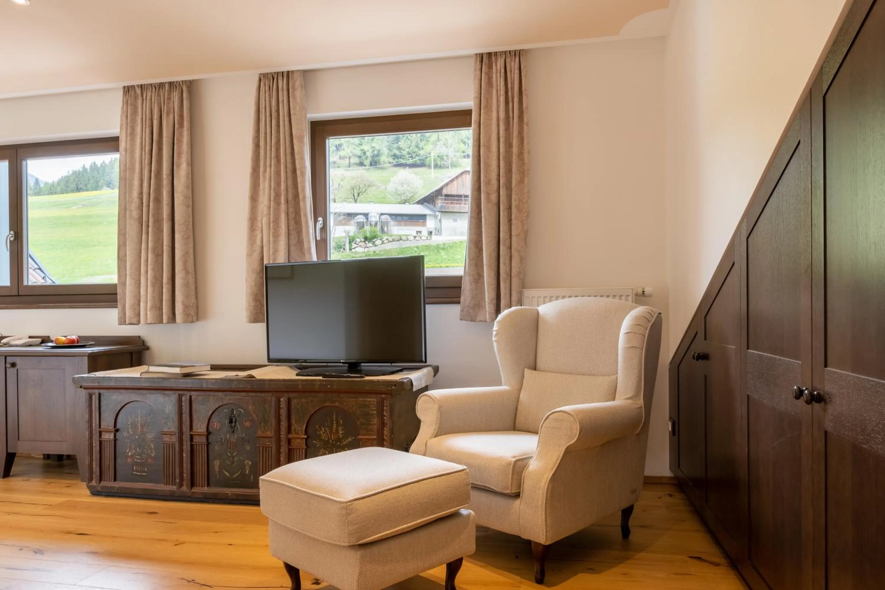 Photo of the whole room in Historic Hotel Alte Goste