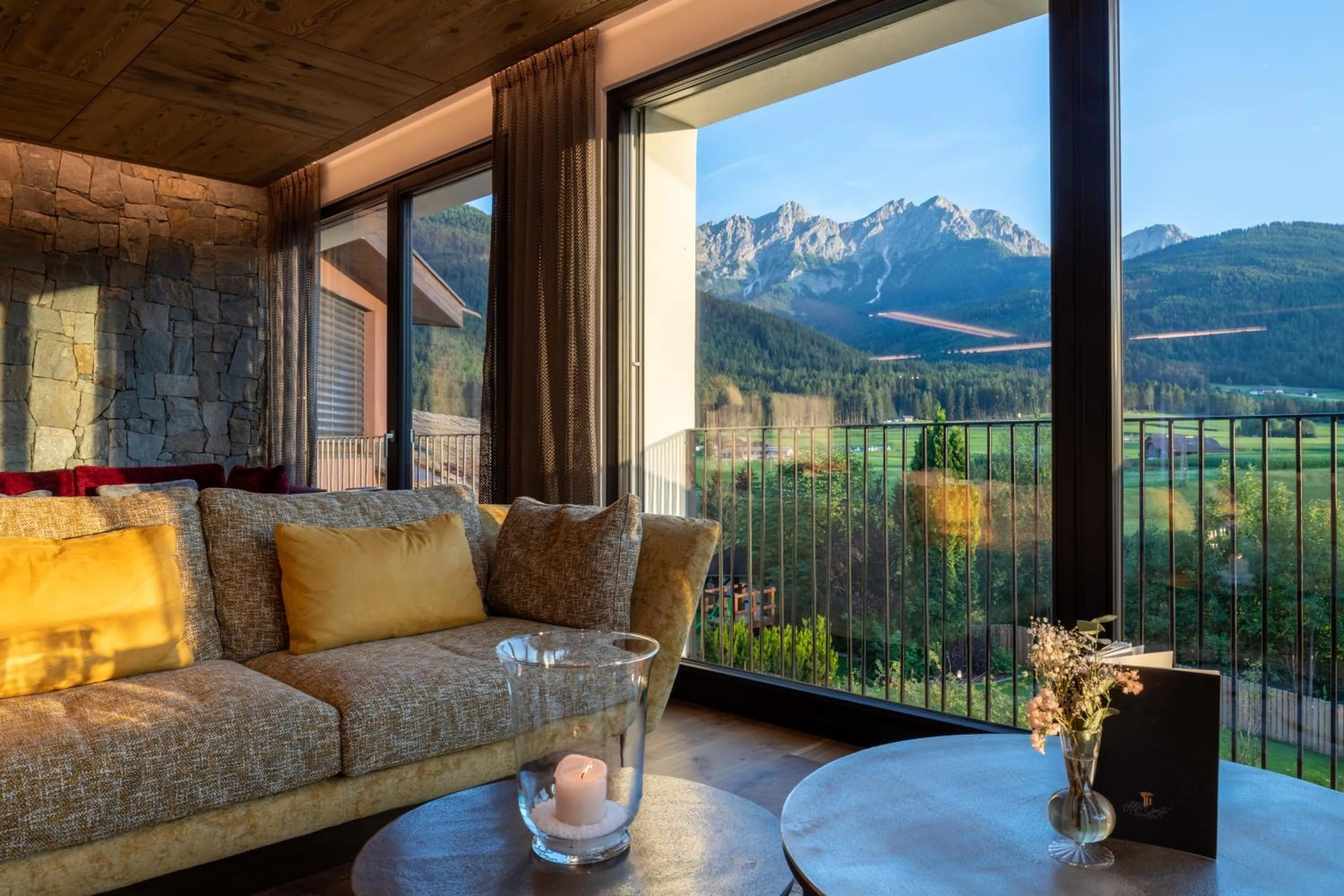 Lounge or bar in Historic Hotel Alte Goste