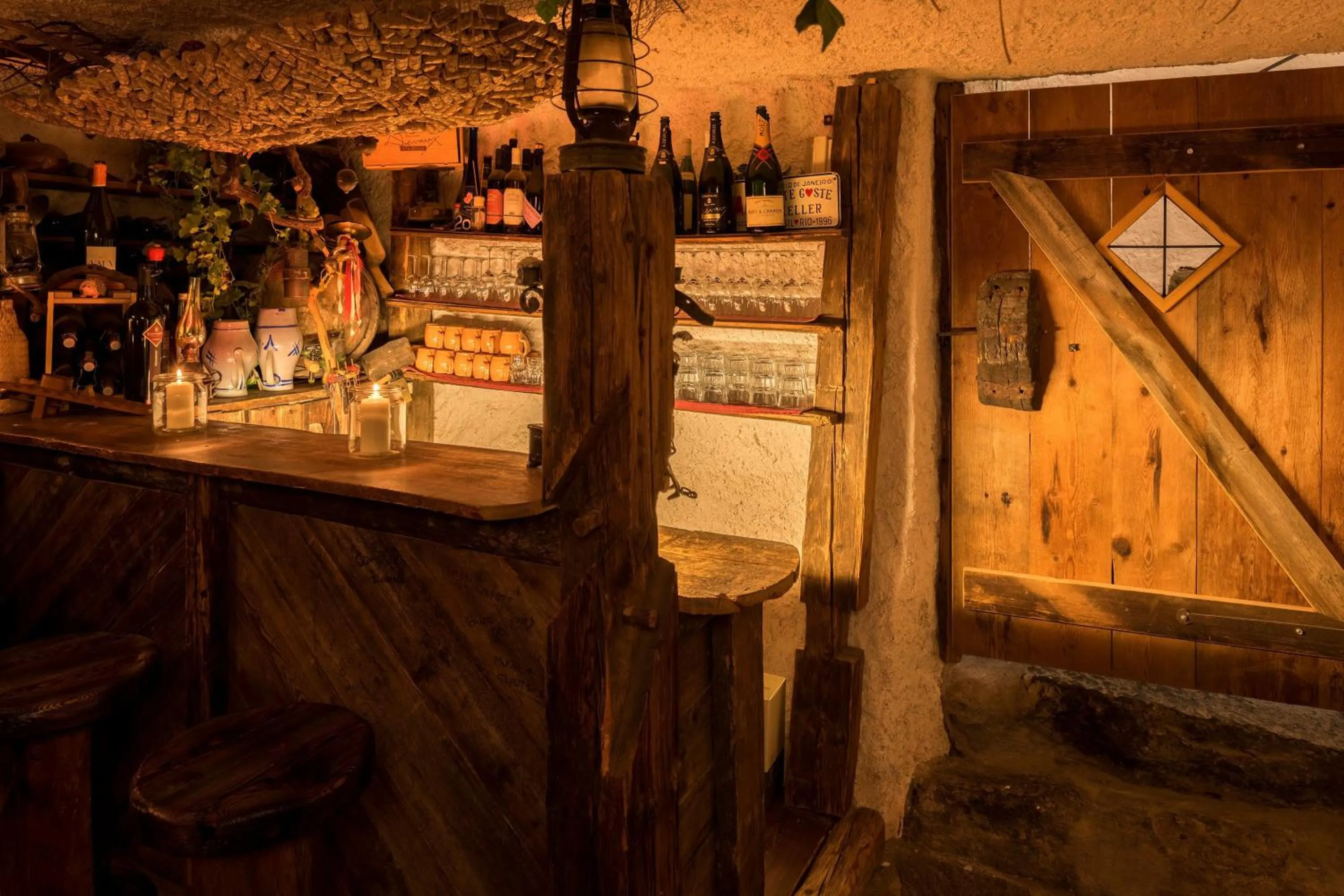 Restaurant/places to eat in Historic Hotel Alte Goste