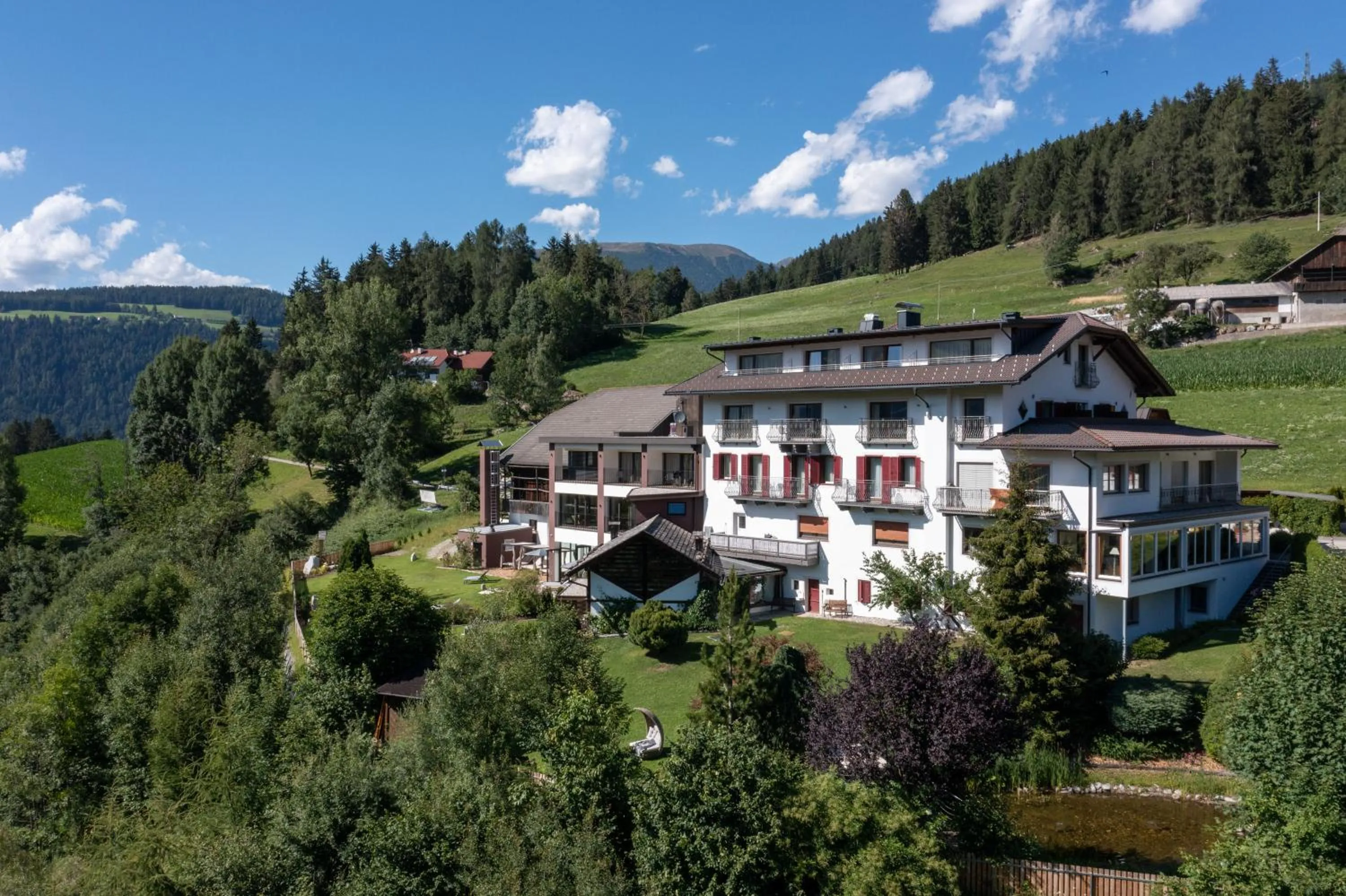 Property building in Historic Hotel Alte Goste