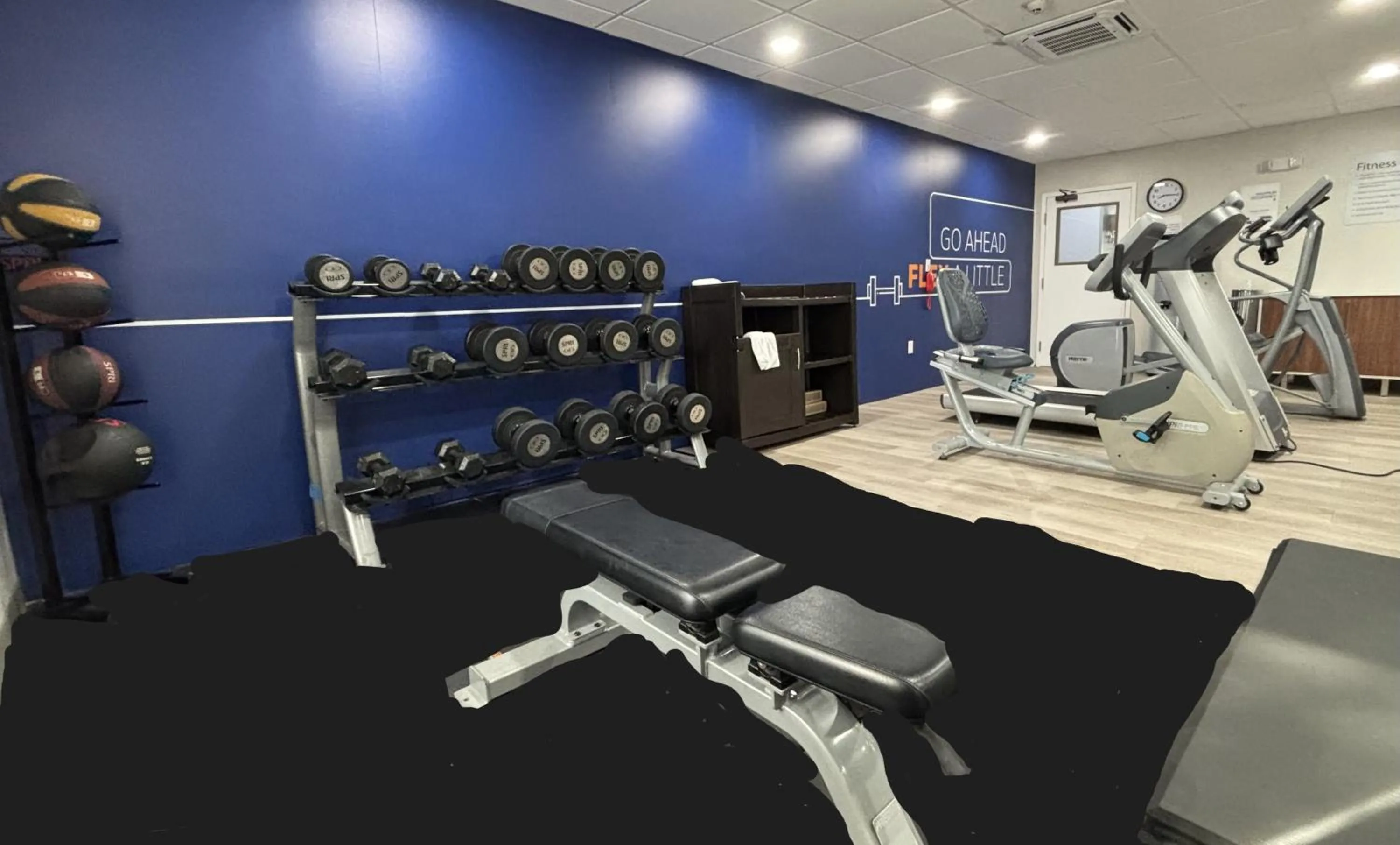Fitness centre/facilities in Holiday Inn Express & Suites Destin - Miramar Beach by IHG