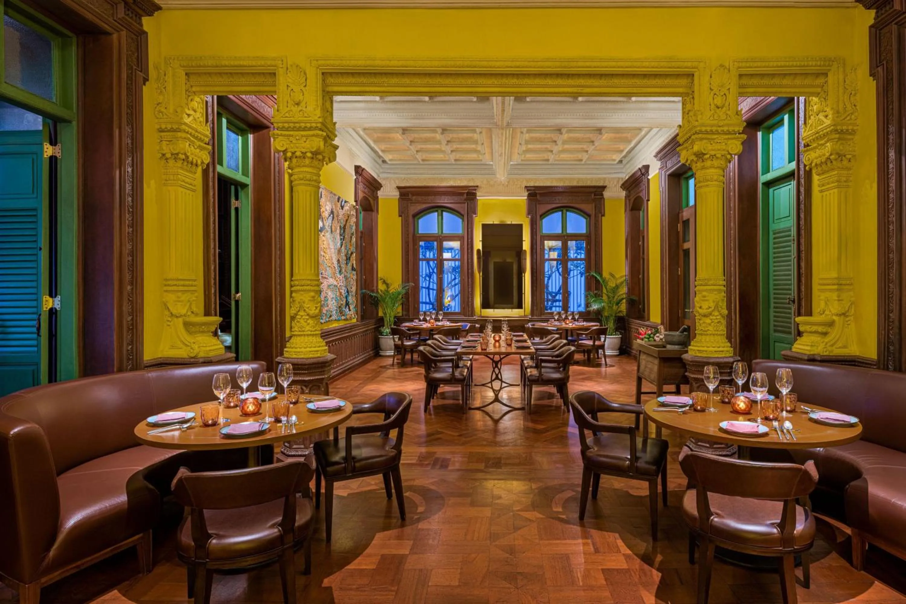 Restaurant/places to eat in W Bangkok Hotel