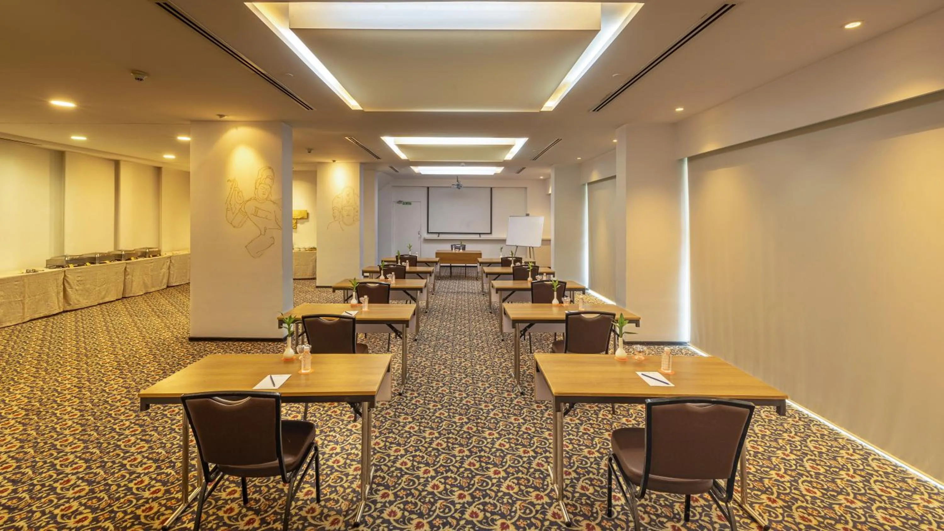 Meeting/conference room in Hotel Kohinoor Elite near BKC