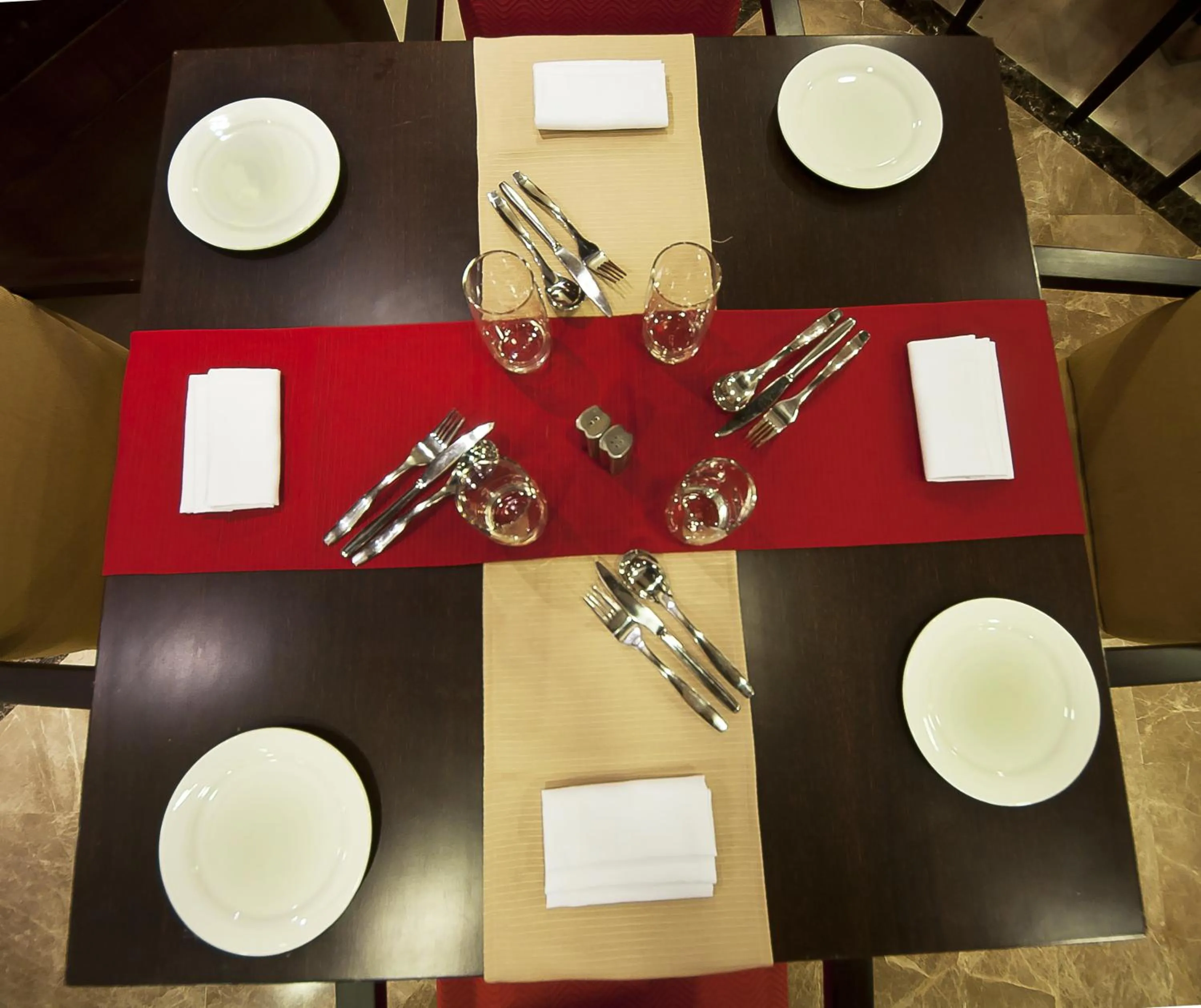 Food and drinks in The Golden Plaza Hotel