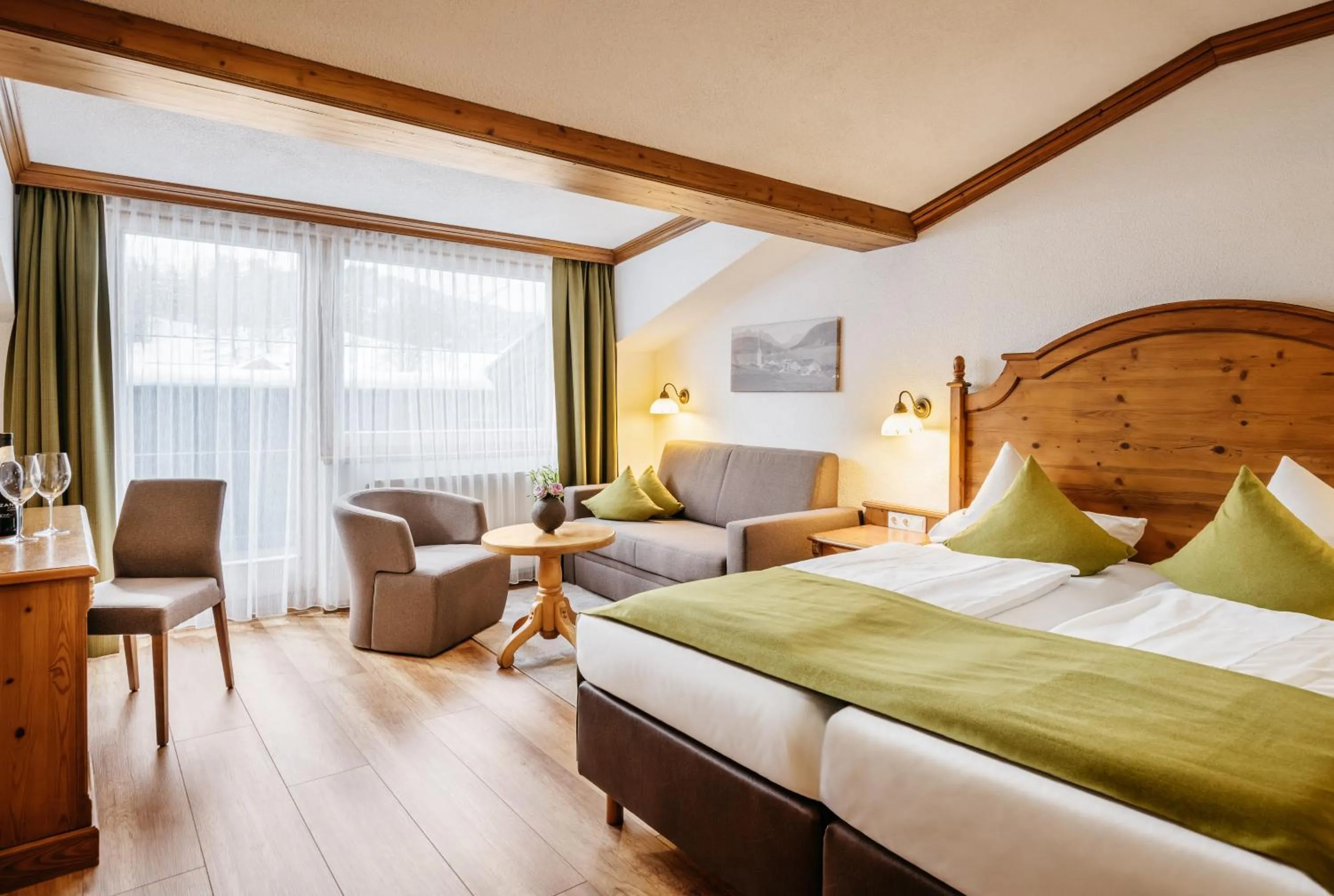 Photo of the whole room, Bed in Hotel Haymon