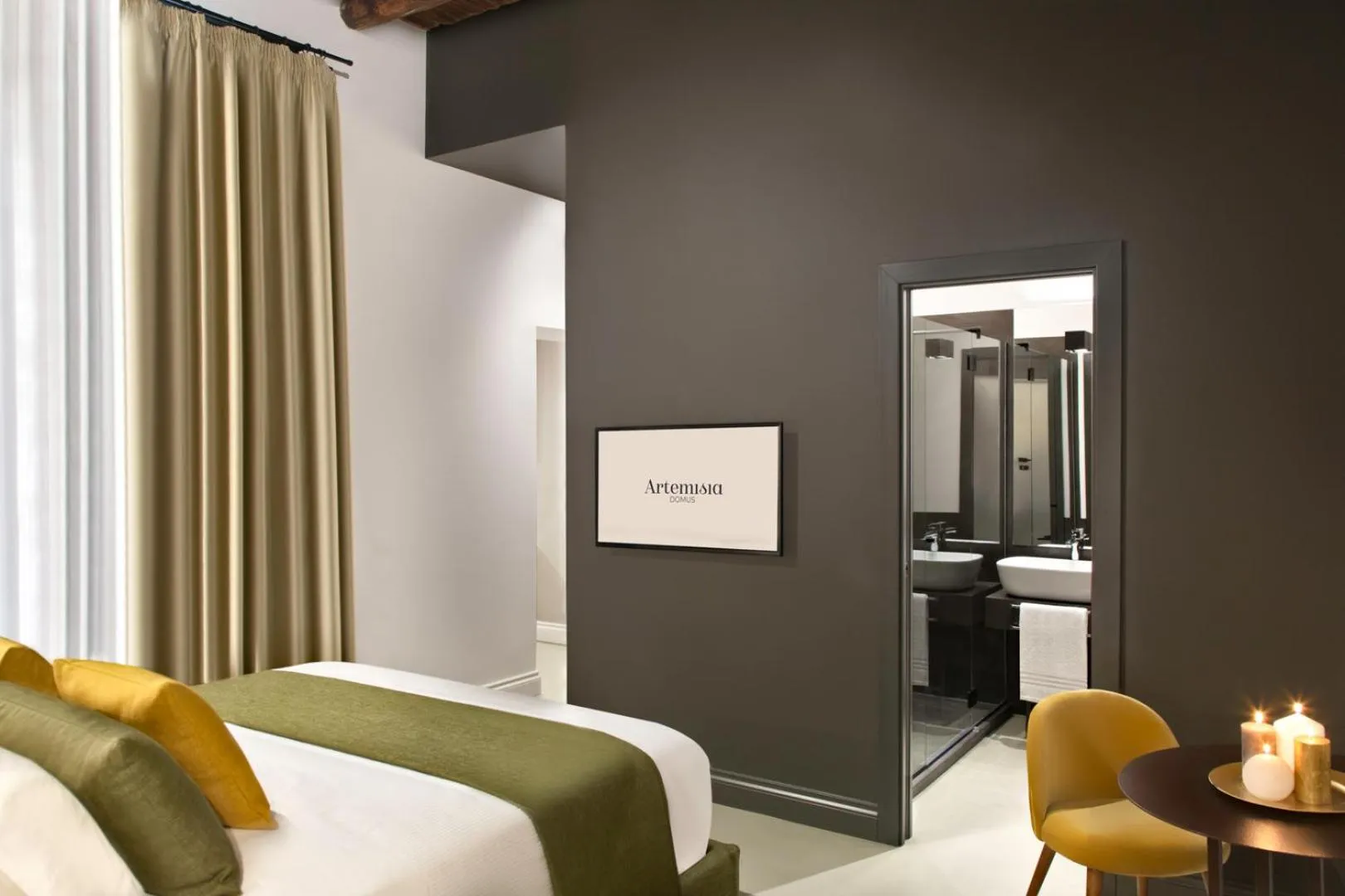 TV and multimedia in Artemisia Domus - Centro Storico