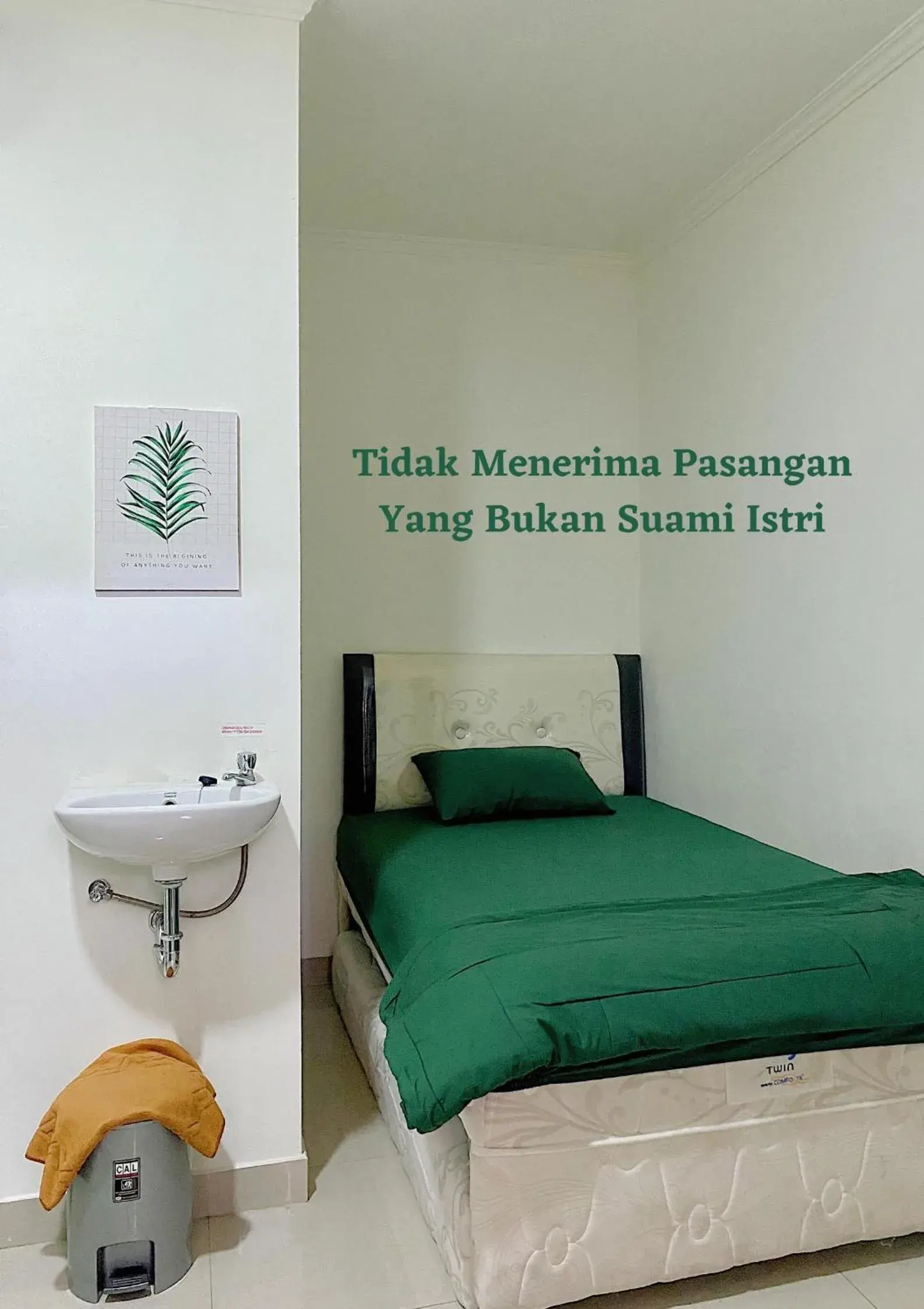 Economy Single Room - single occupancy in Anugrah Inn Economy Single Room - single occupancy in Anugrah Inn