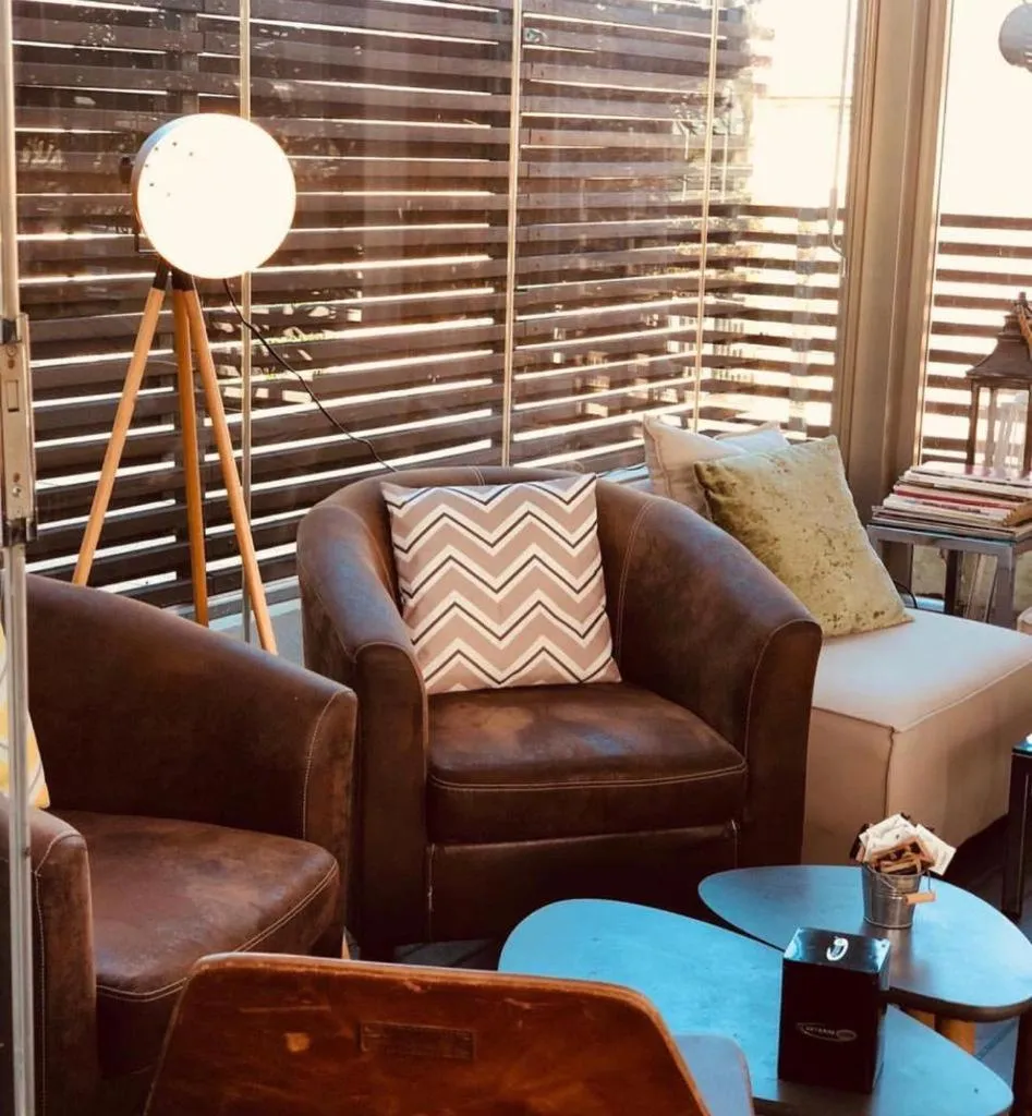 Lounge or bar in Camera & Caffè Cenni