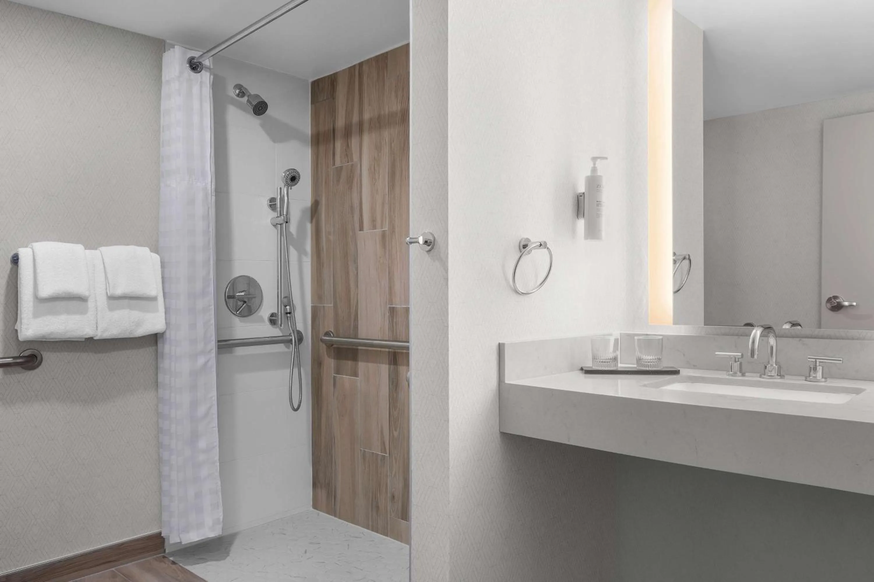 Bathroom in Embassy Suites by Hilton El Paso