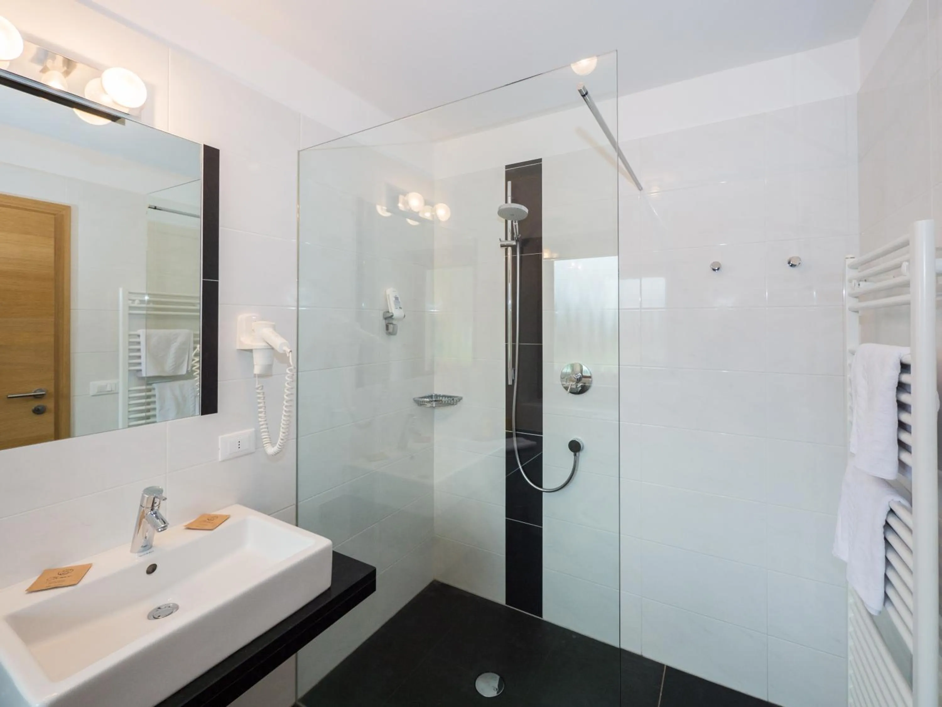 Bathroom in Hotel Feldrand