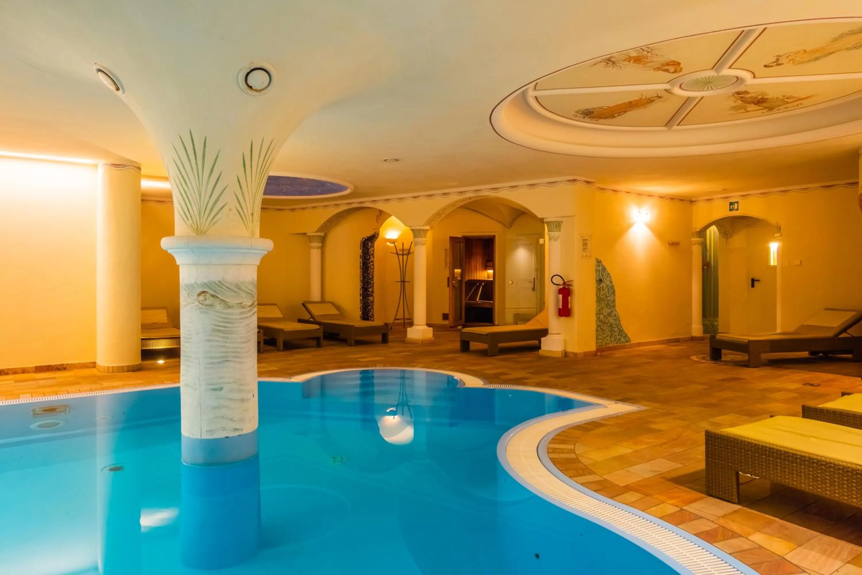 Swimming pool in Hotel Feldrand