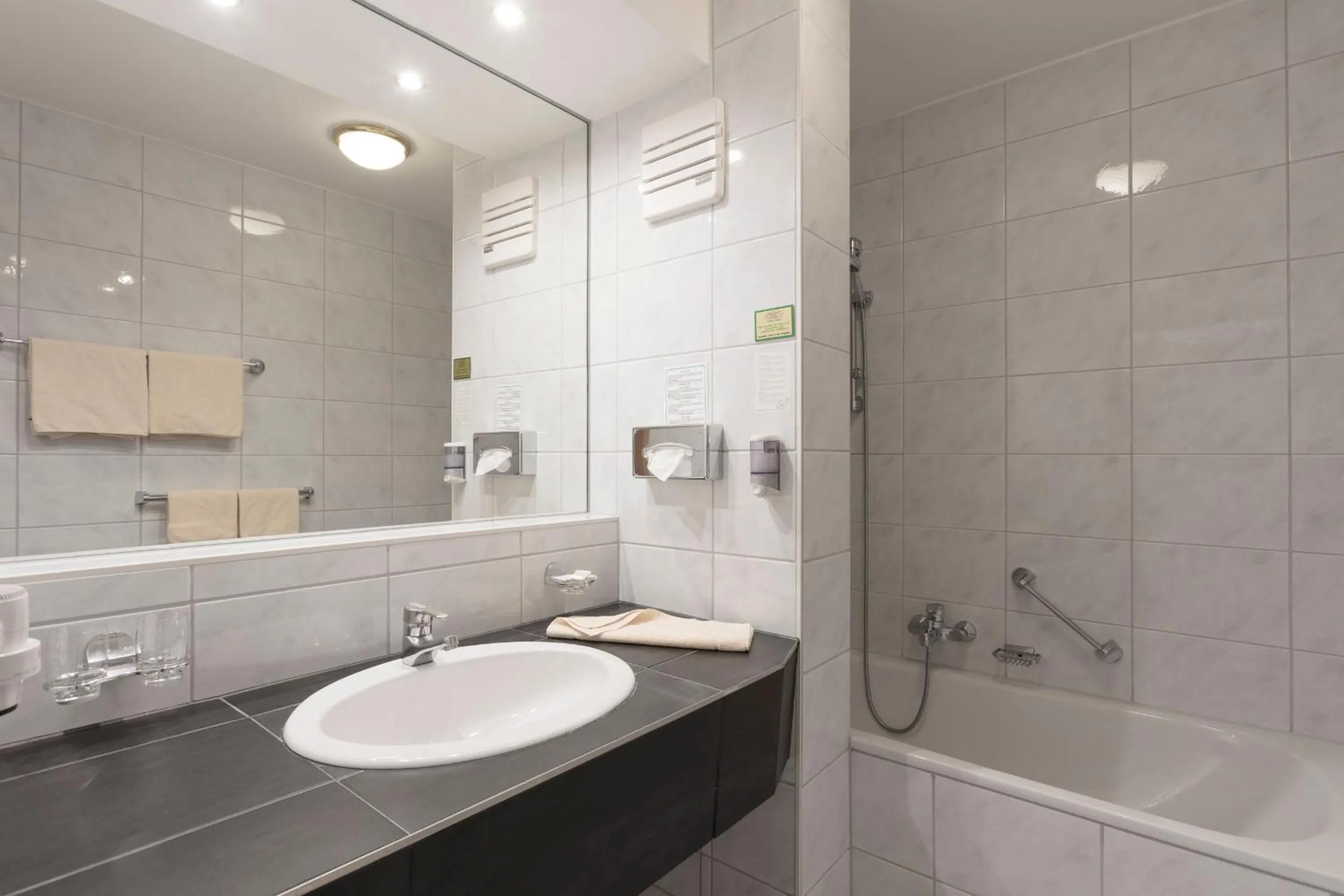 Comfort Double Room in Hotel Andreas Hofer