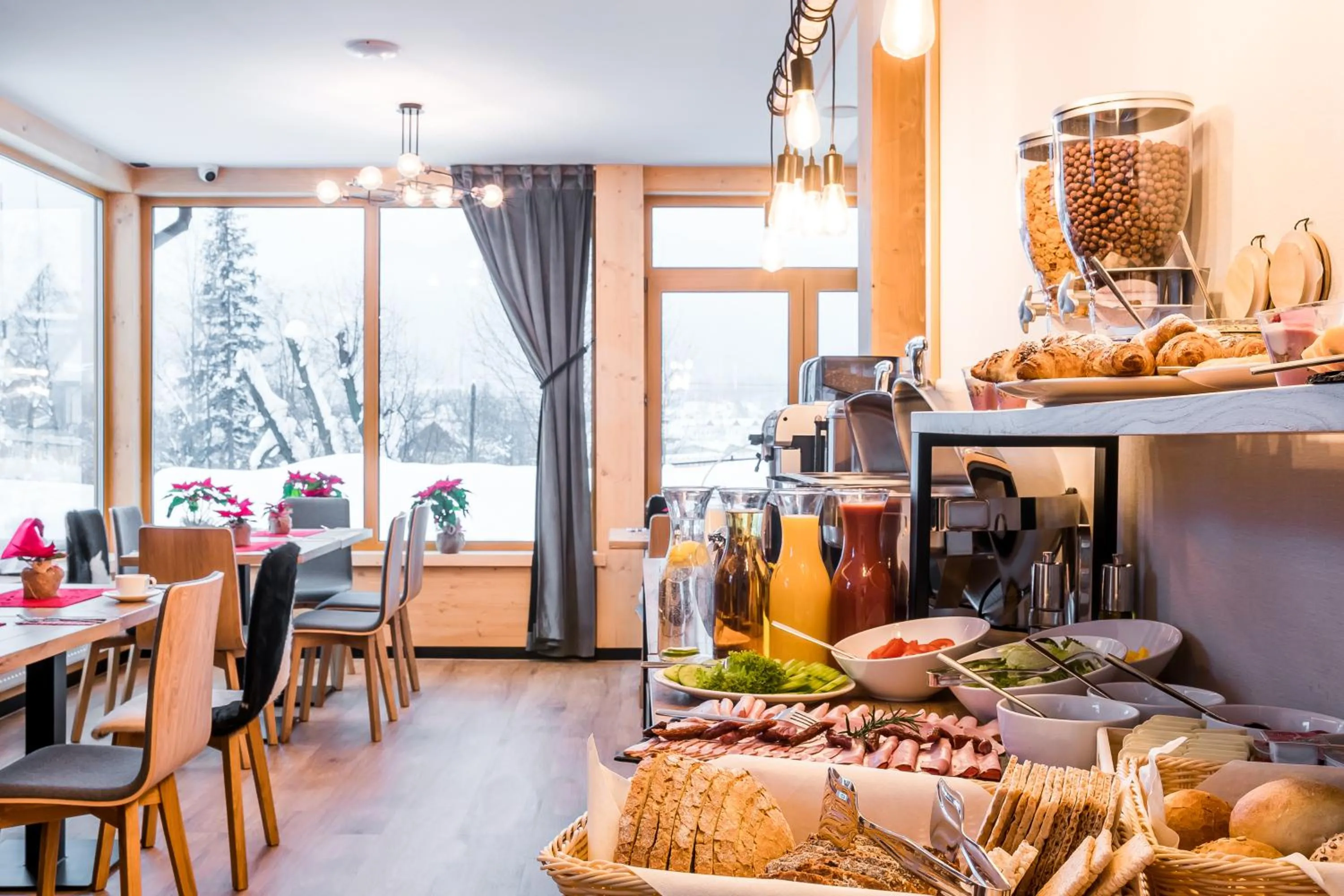 Breakfast in Willa Szymaszkowa