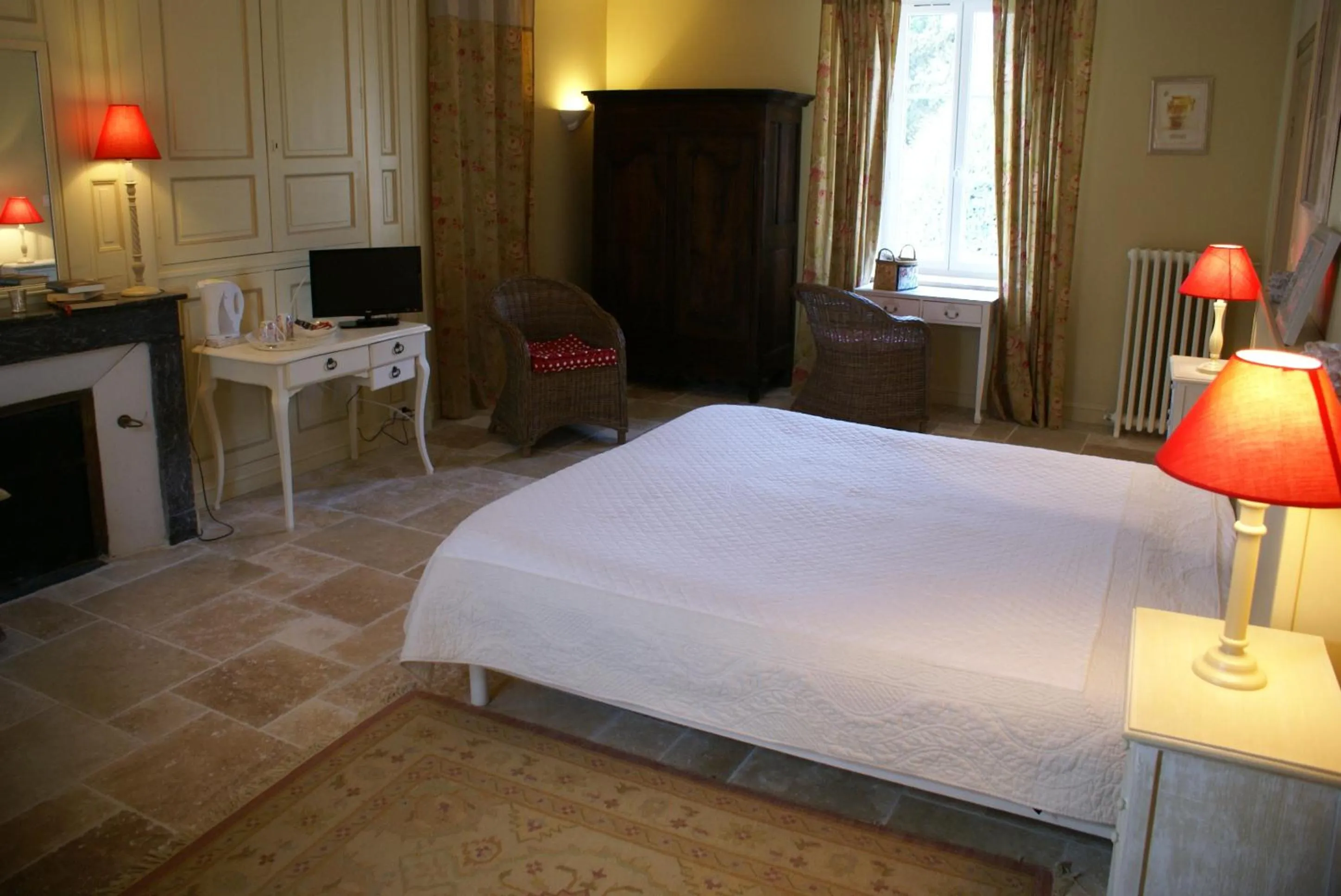 Photo of the whole room, Bed in Le Béguinage