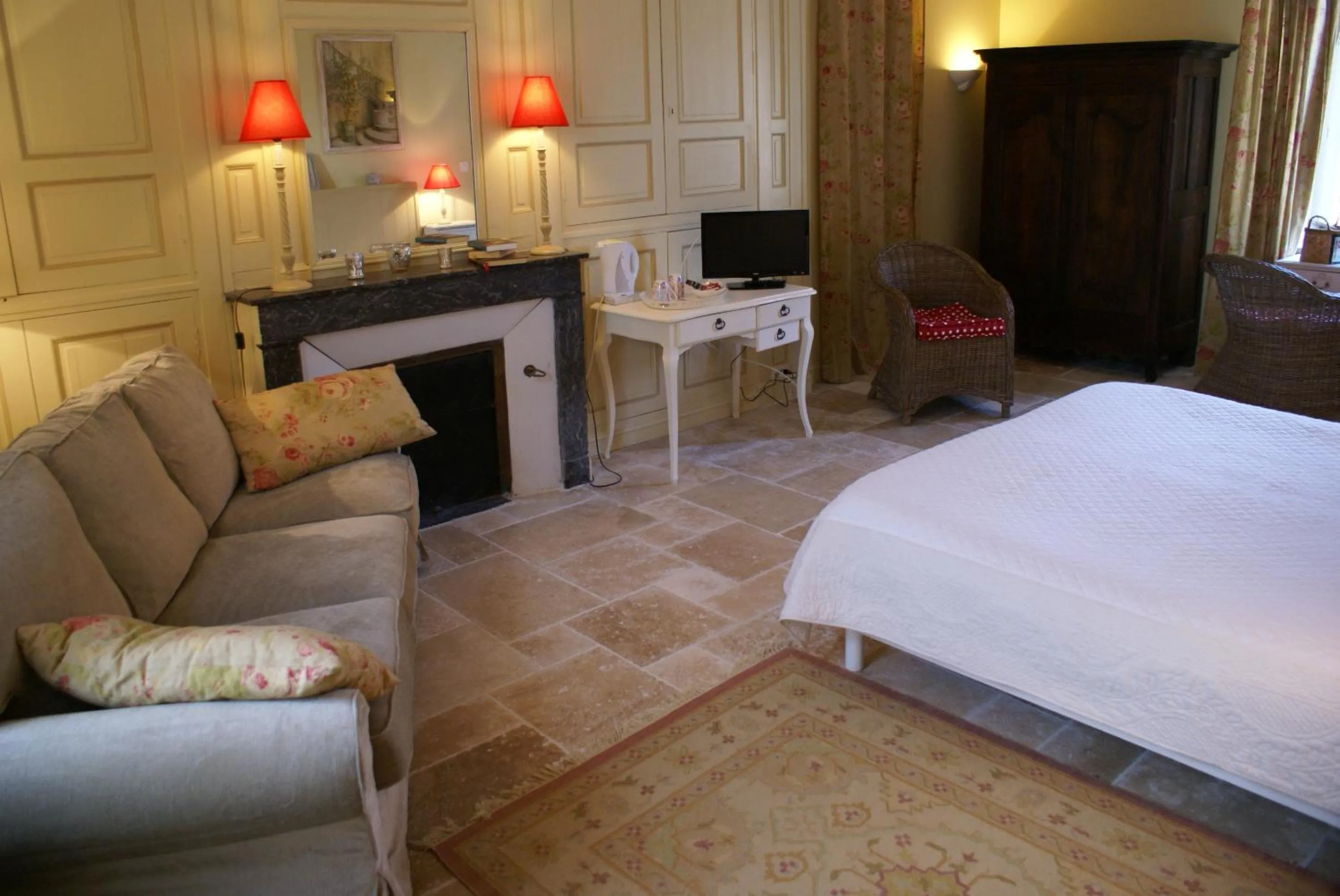 Photo of the whole room, Bed in Le Béguinage