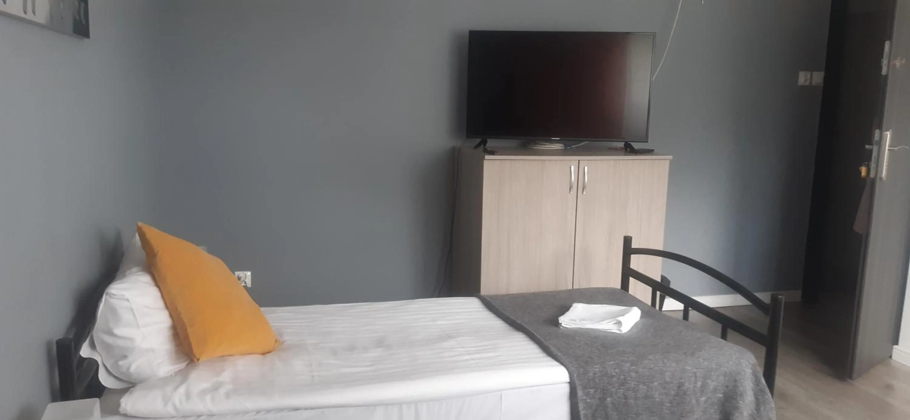 Bed in Pokoje blisko SUNTAGO