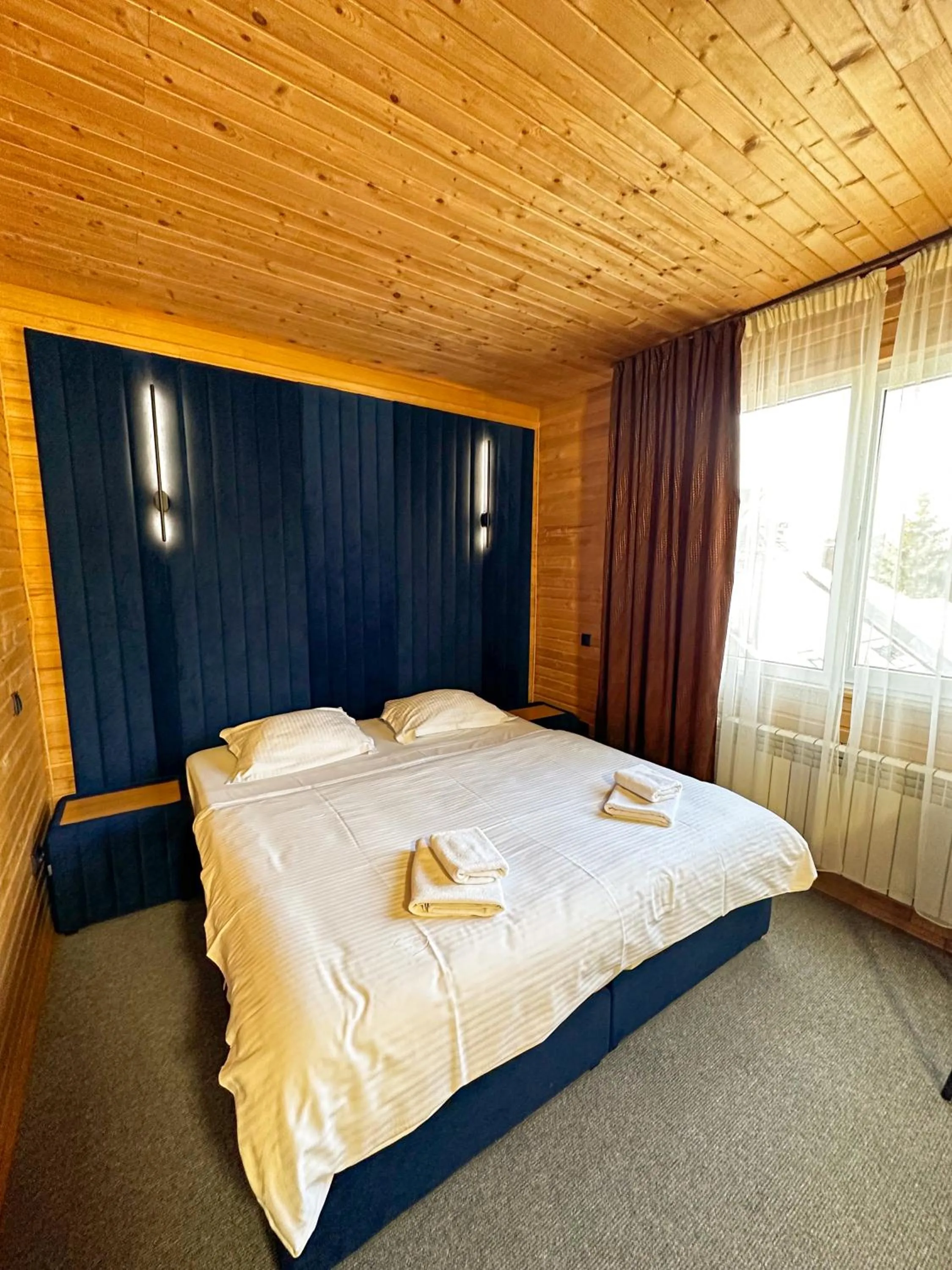 Bed in Wellland Hotel