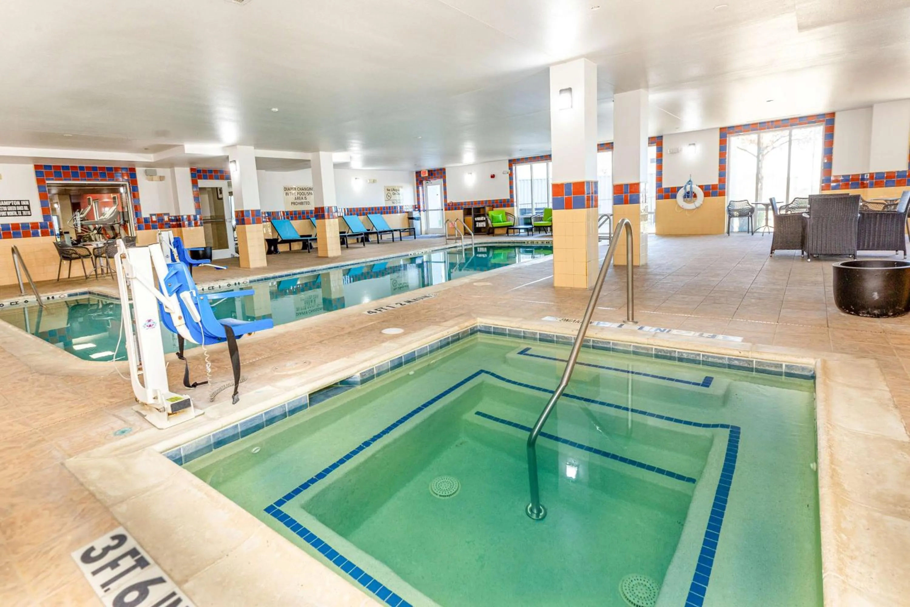 Pool view in Hampton Inn & Suites Fort Worth-West-I-30