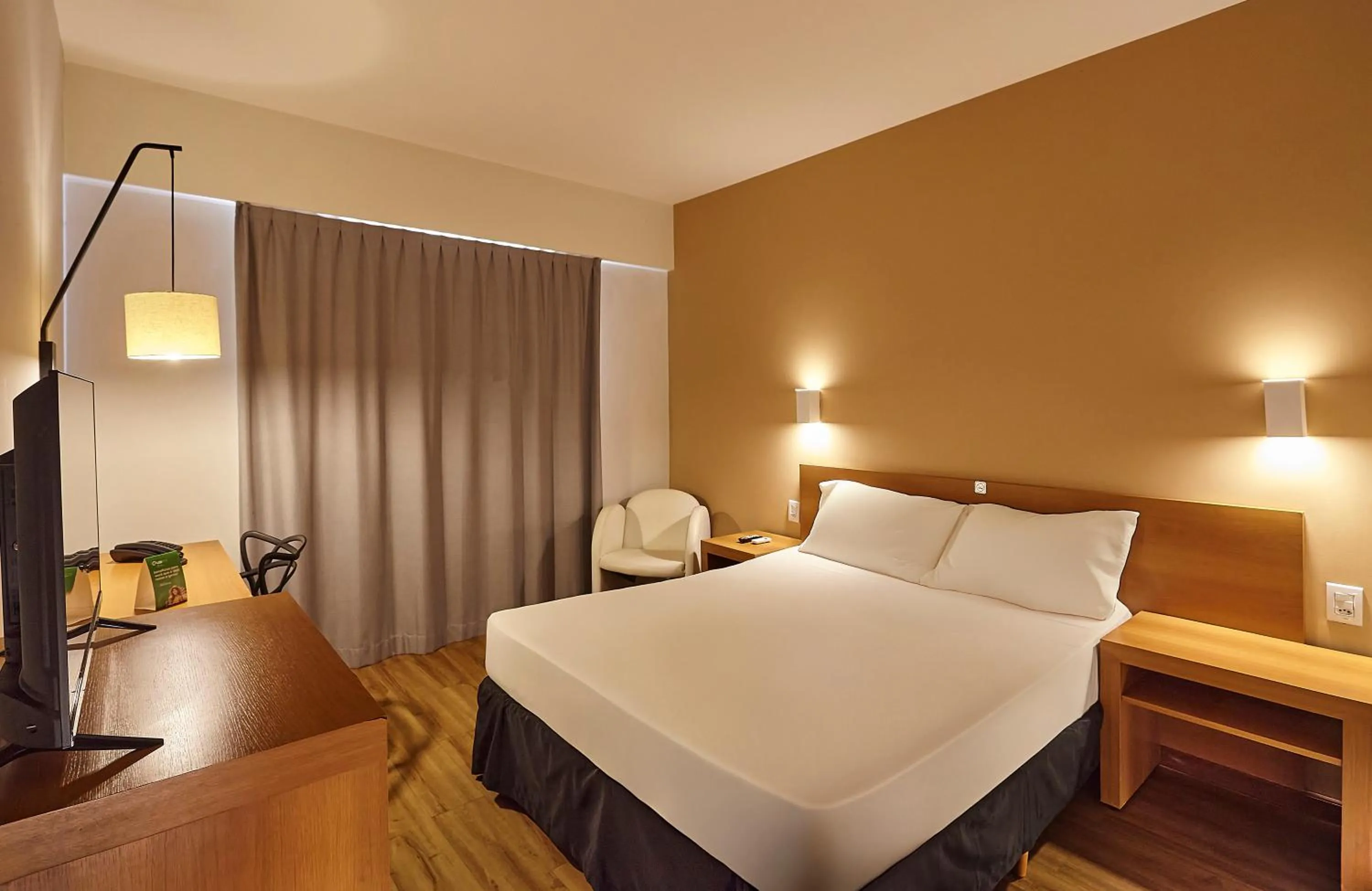 Bedroom, Bed in Hotel Nacional Inn Bauru