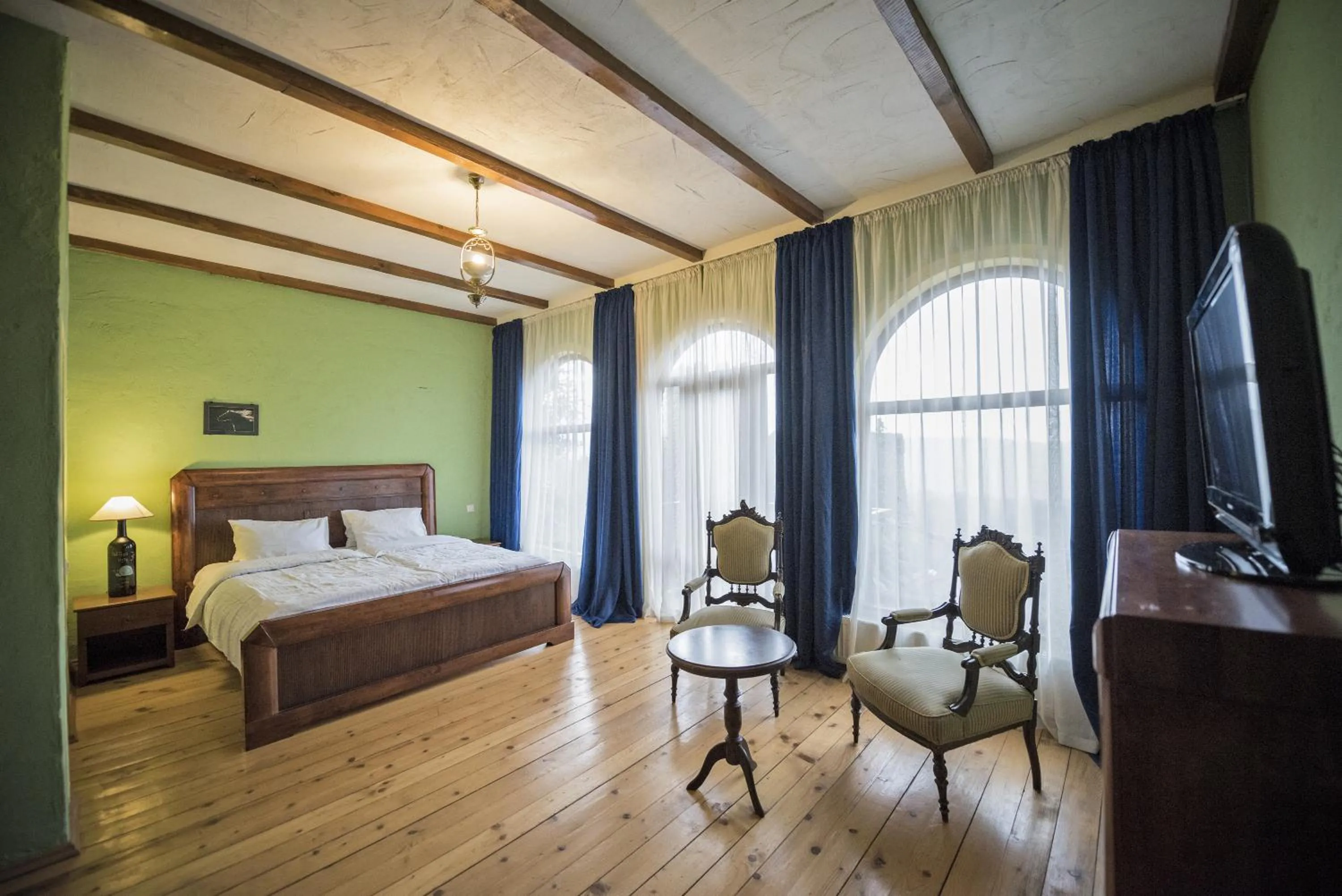 Bedroom, Bed in Chateau Mere
