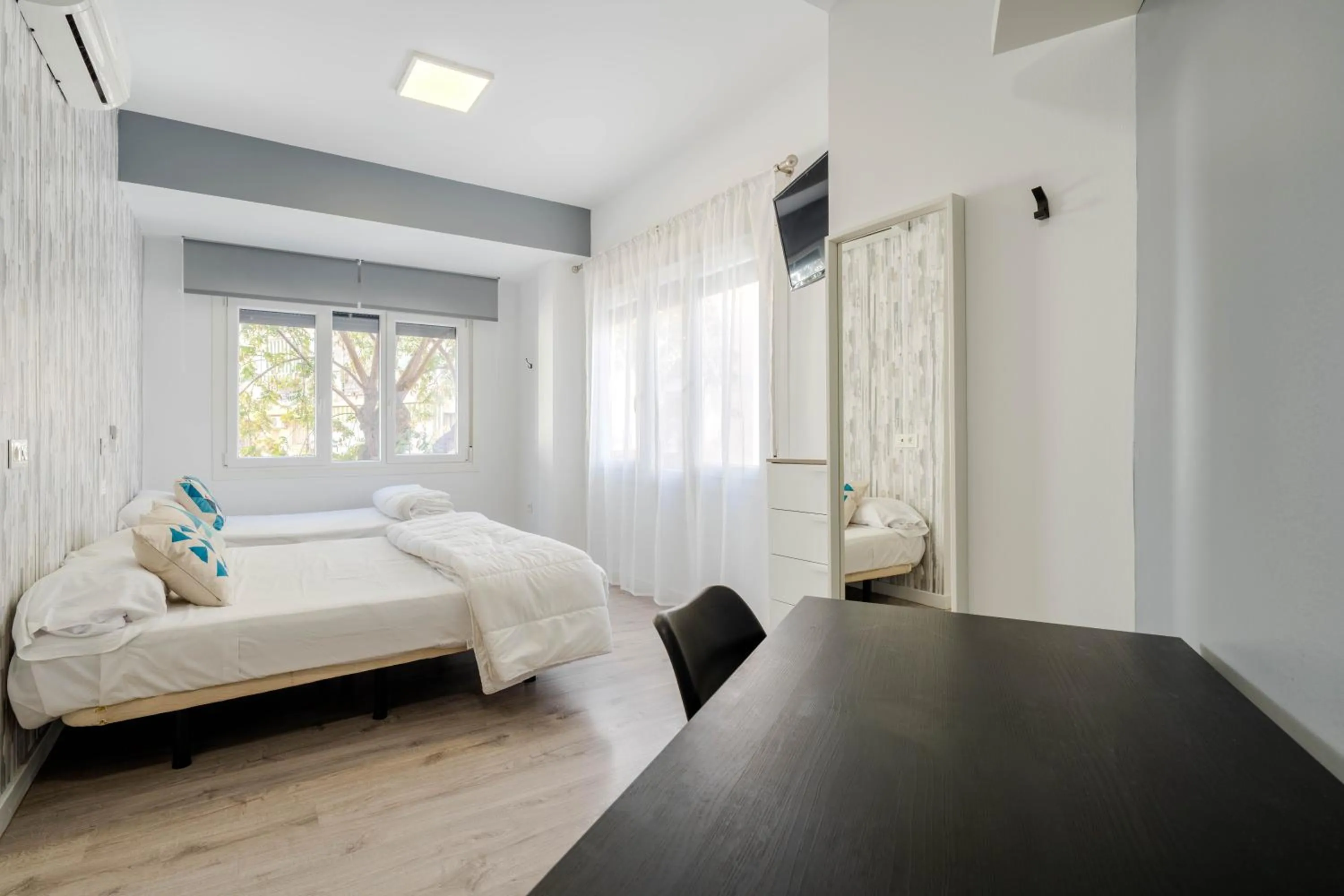 Bed in BF Rooms Almeria Centro