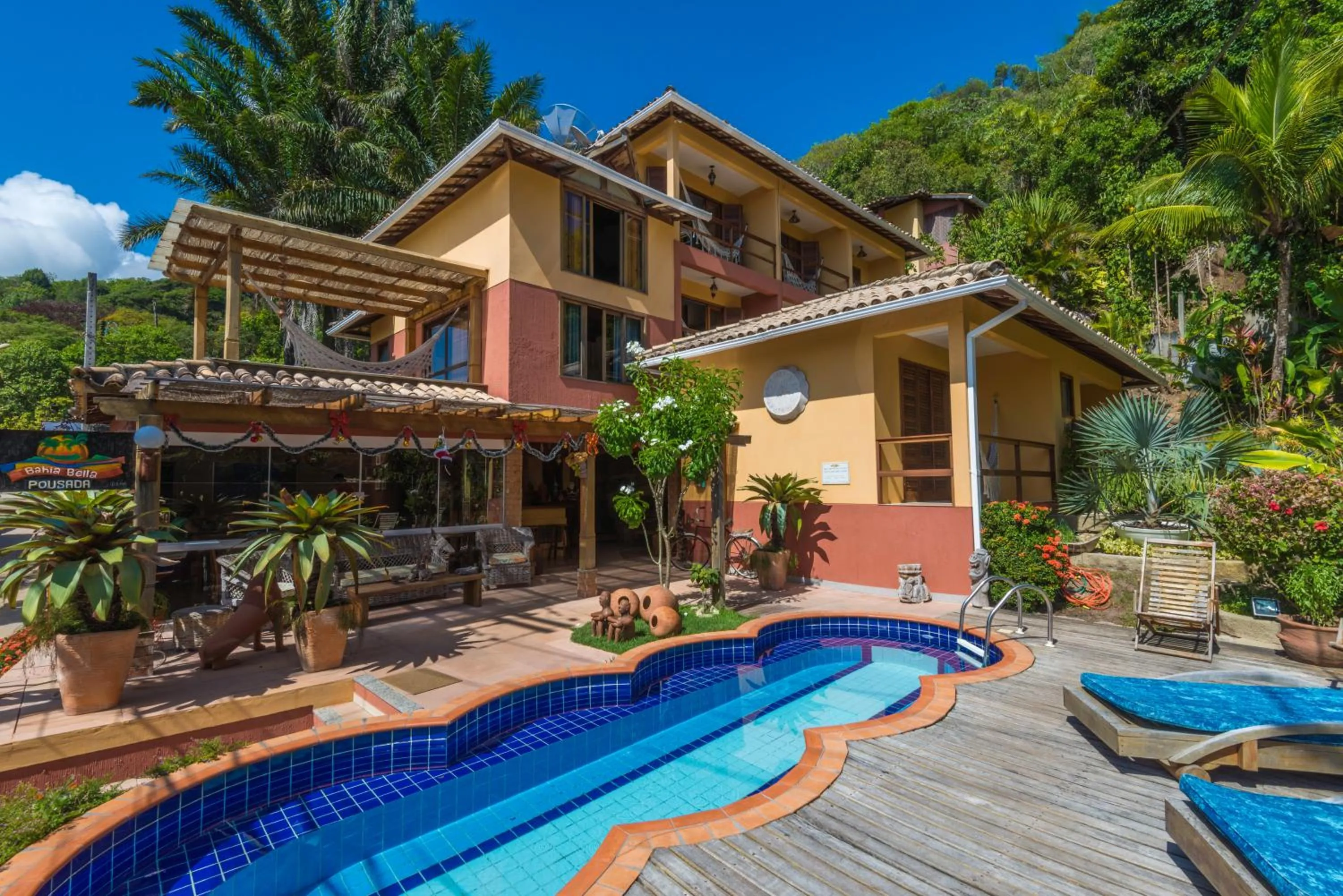 Facade/entrance in Pousada Bahia Bella