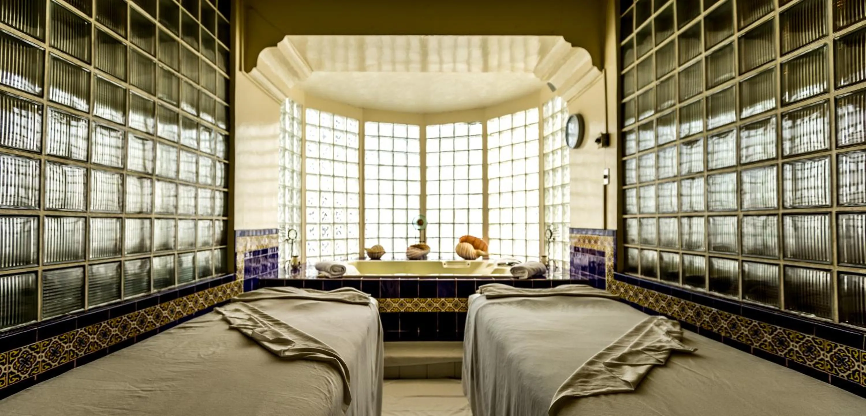 Spa and wellness centre/facilities, Bed in Rosarito Beach Hotel