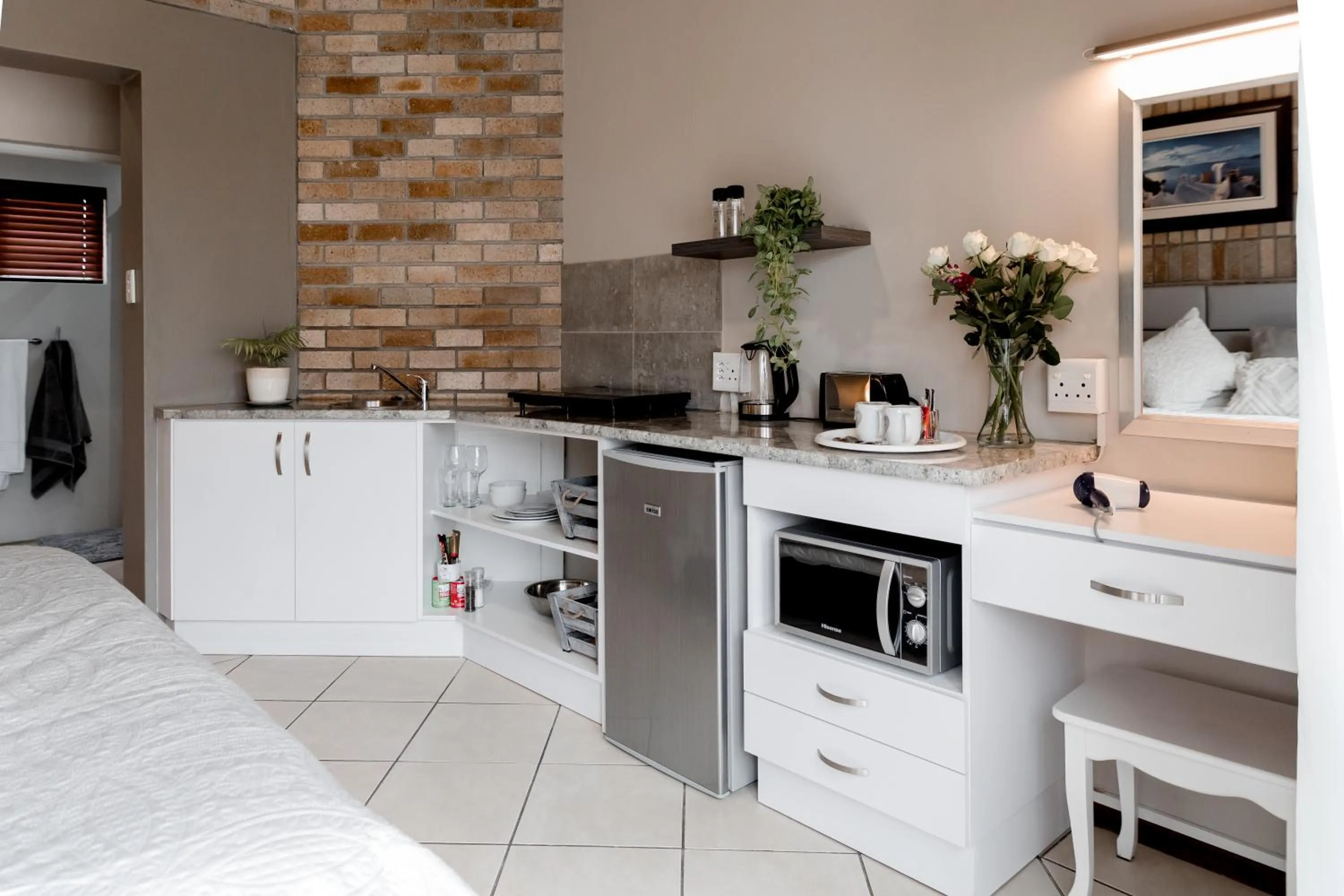 Kitchen or kitchenette in Wagtails Guest House