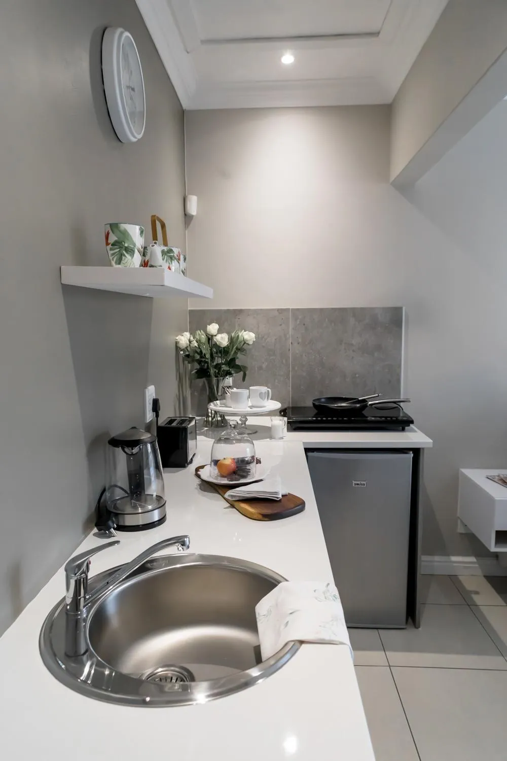 Kitchen or kitchenette in Wagtails Guest House