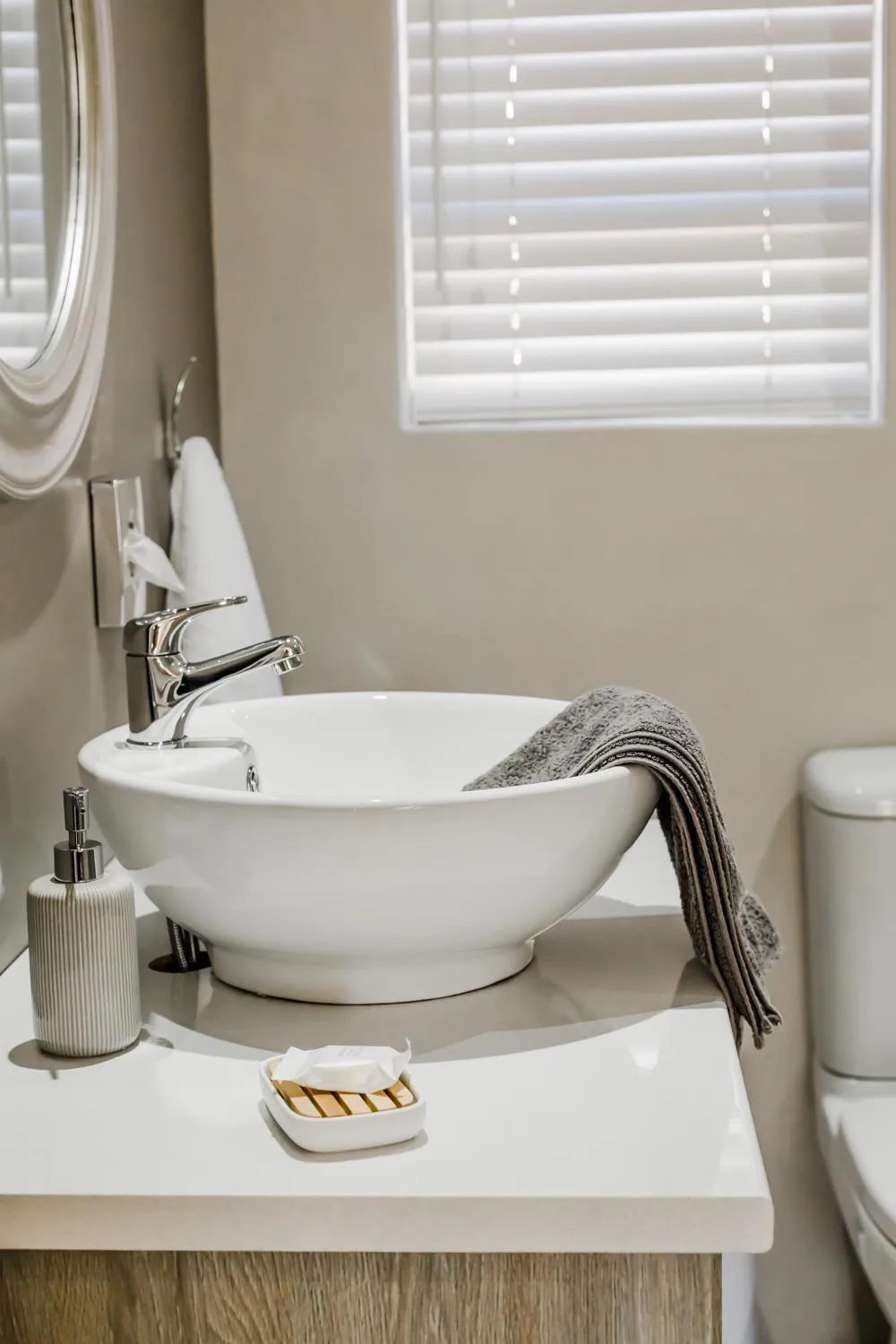 Bathroom in Wagtails Guest House